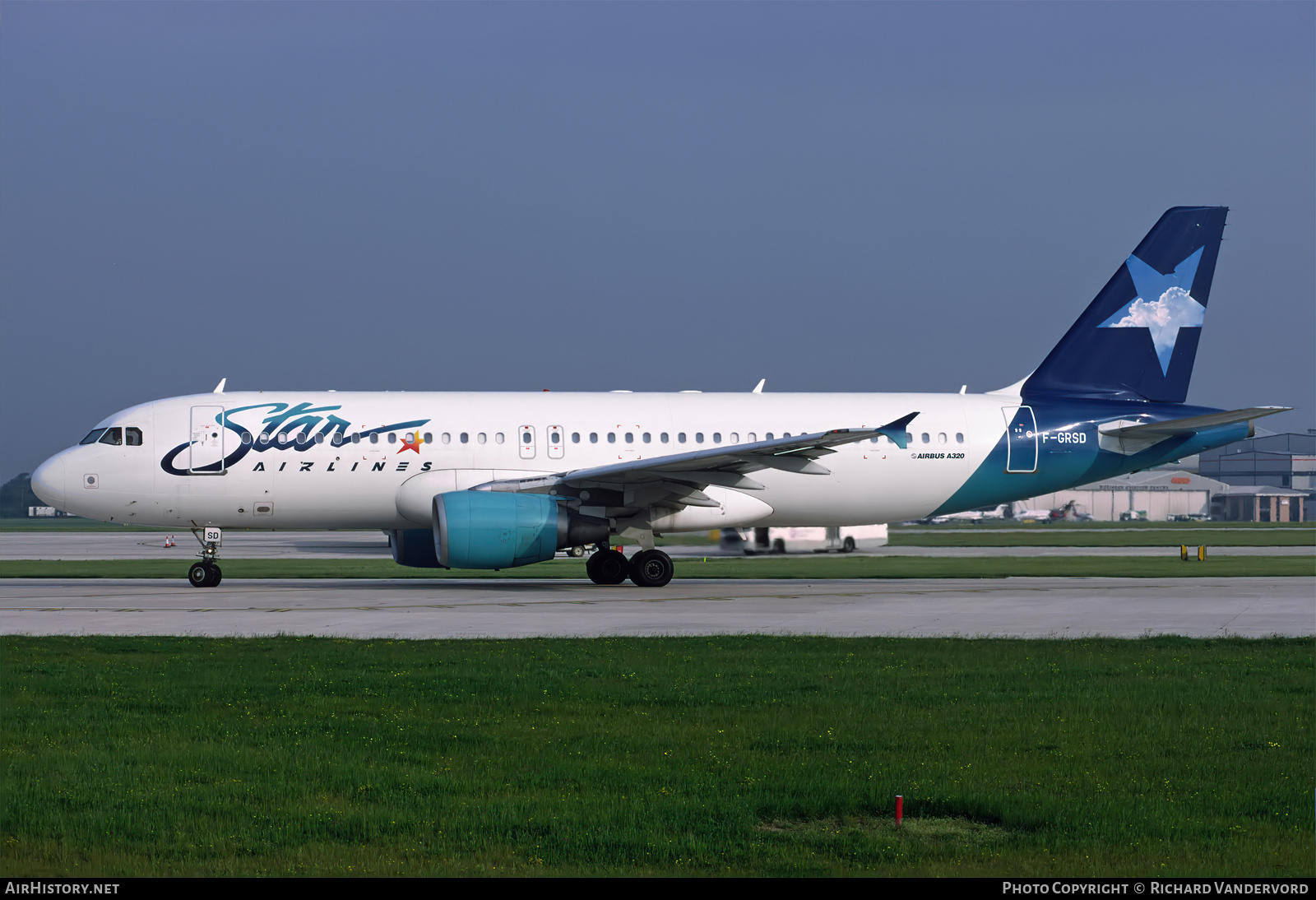 Aircraft Photo of F-GRSD | Airbus A320-214 | Star Airlines | AirHistory.net #754898