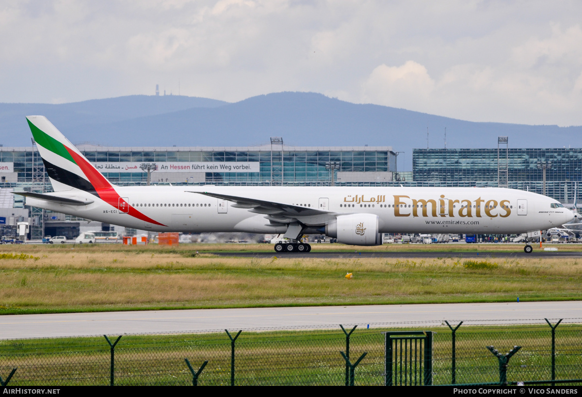 Aircraft Photo of A6-ECI | Boeing 777-31H/ER | Emirates | AirHistory.net #755015