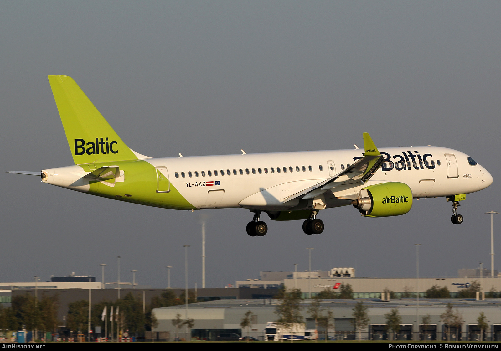 Aircraft Photo of YL-AAZ | Airbus A220-371 (BD-500-1A11) | AirBaltic | AirHistory.net #755095