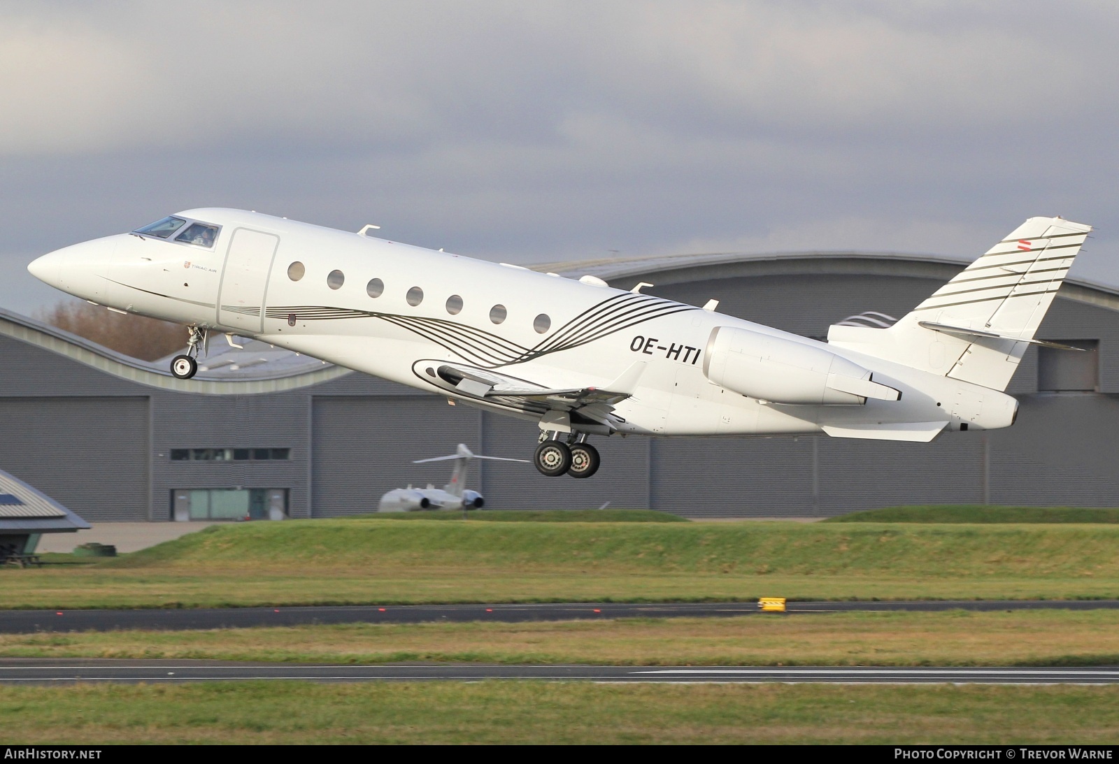 Aircraft Photo of OE-HTI | Israel Aircraft Industries Gulfstream G200 | Țiriac Air | AirHistory.net #755188