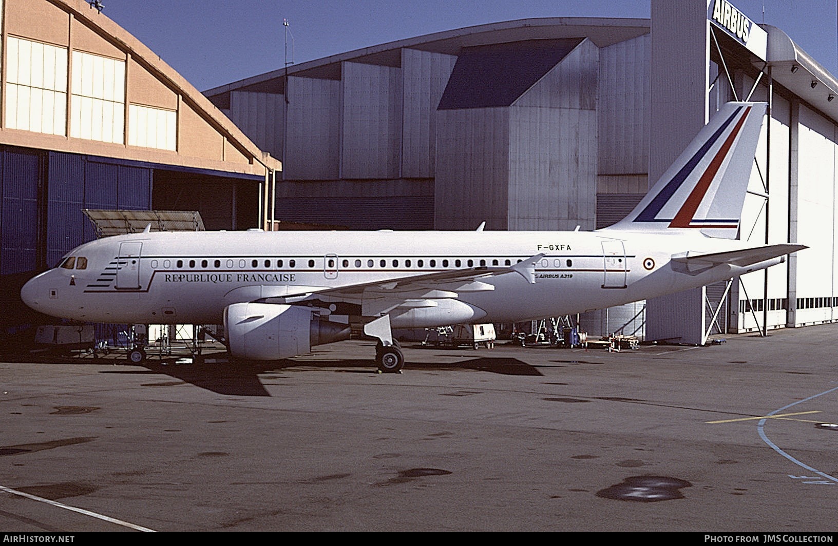Aircraft Photo of 1485 | Airbus ACJ319 (A319-115/CJ) | France - Air Force | AirHistory.net #755246