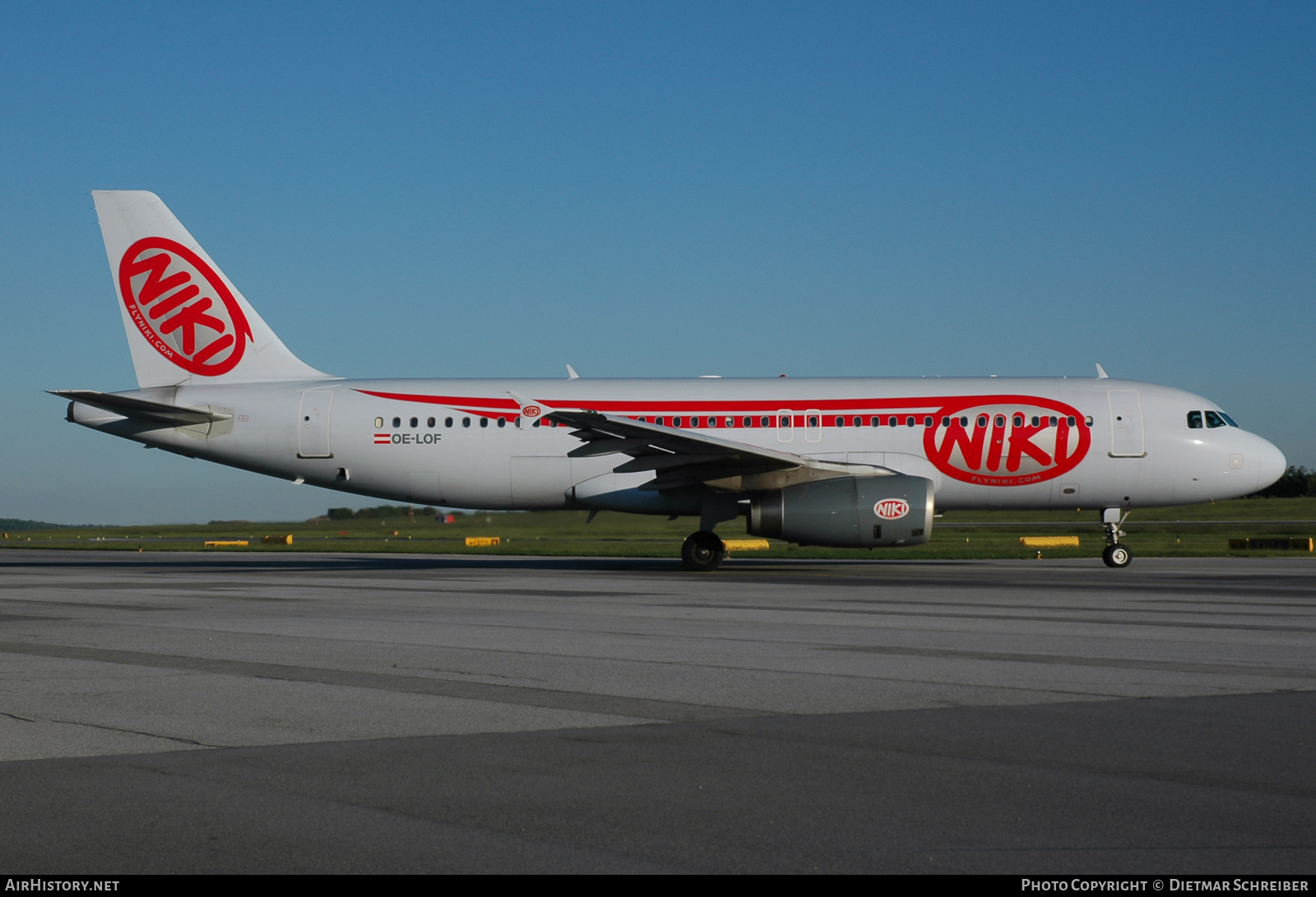 Aircraft Photo of OE-LOF | Airbus A320-232 | Niki | AirHistory.net #755273