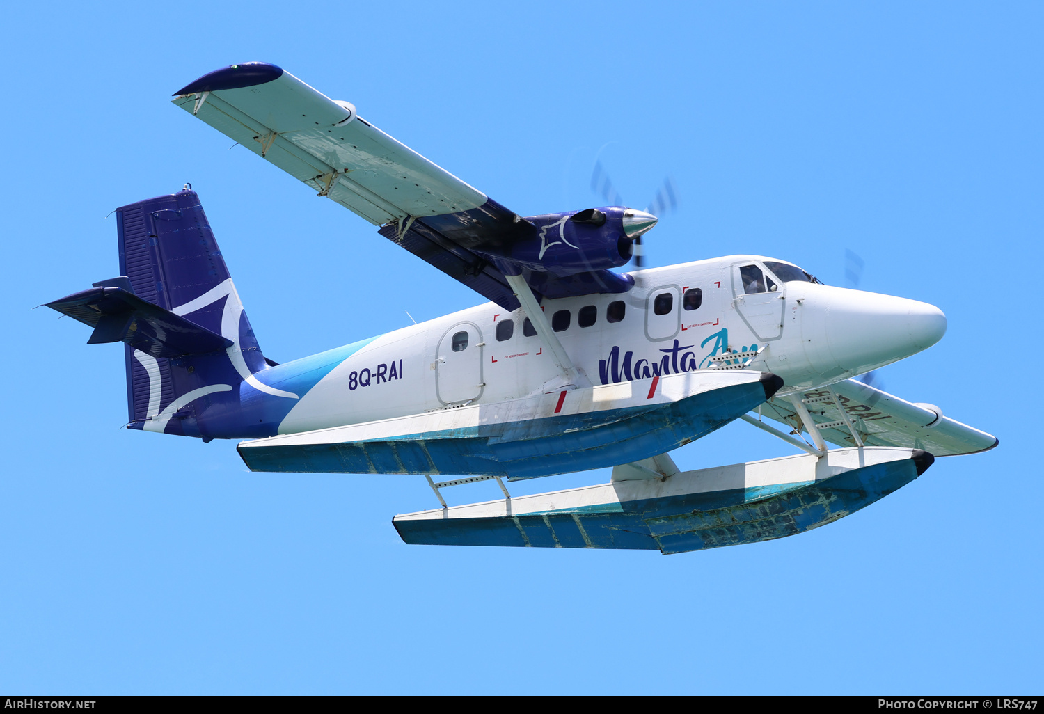 Aircraft Photo of 8Q-RAI | De Havilland Canada DHC-6-300 Twin Otter | Manta Air | AirHistory.net #755360