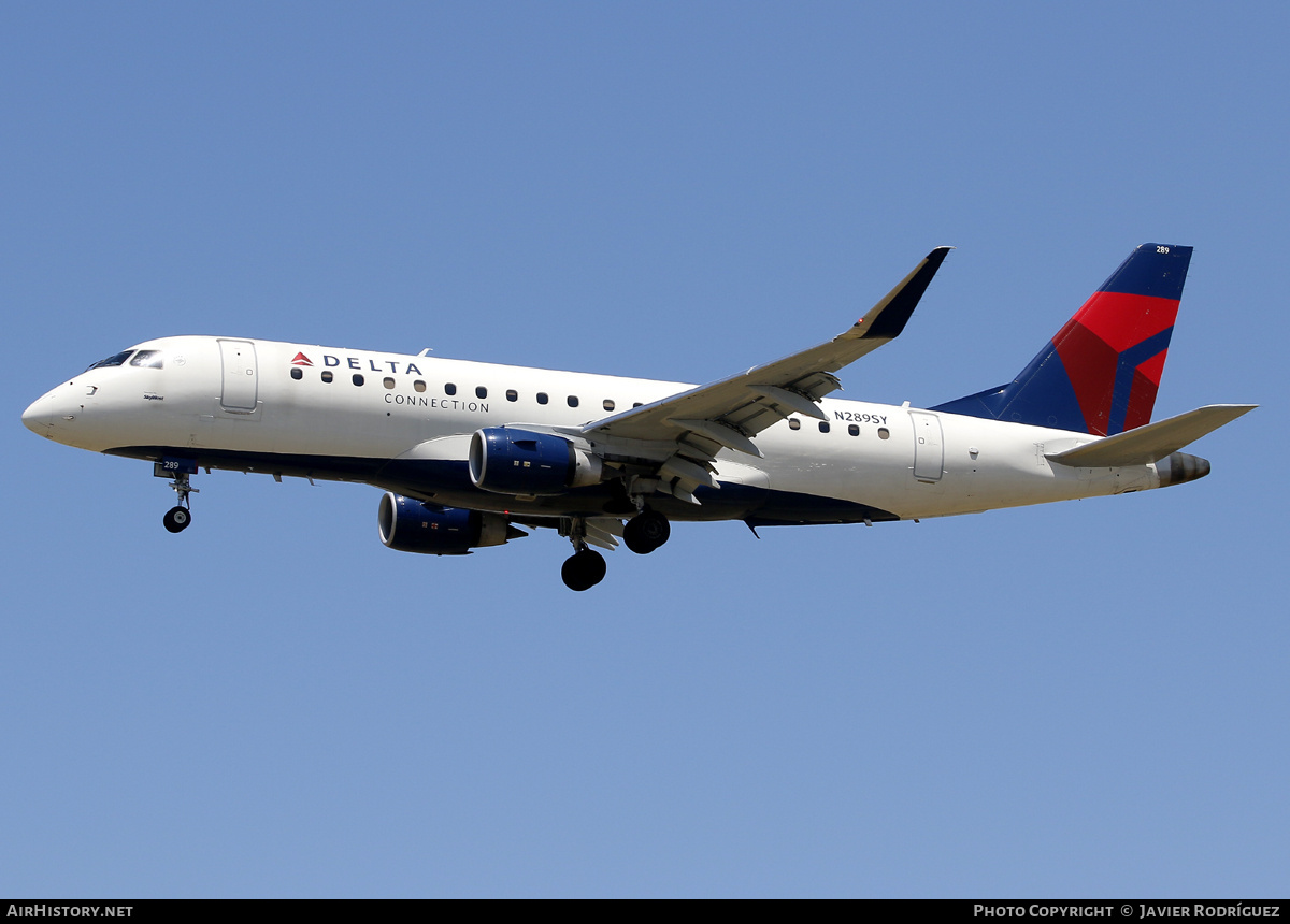 Aircraft Photo of N289SY | Embraer 175LL (ERJ-170-200LL) | Delta Connection | AirHistory.net #755431