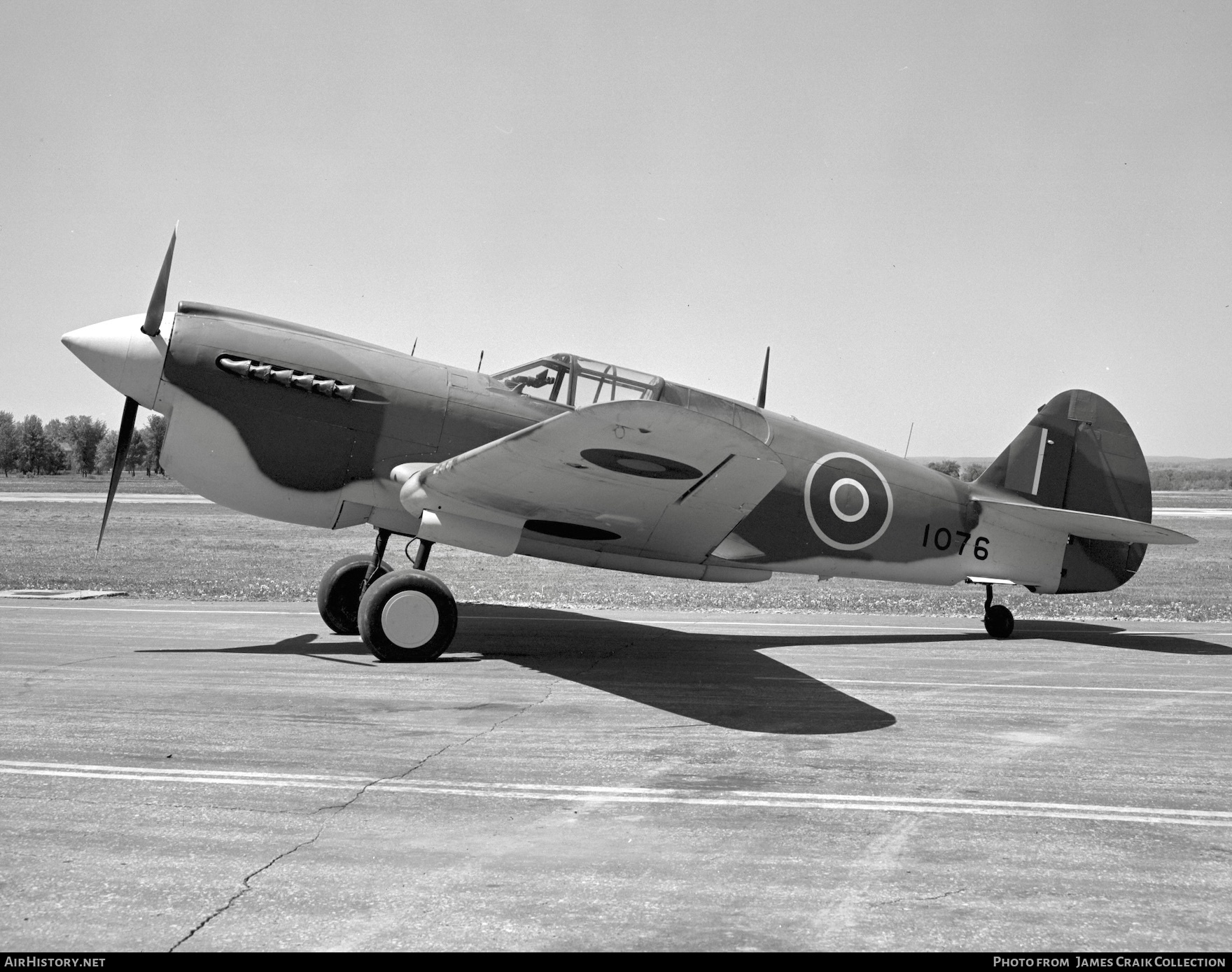 Aircraft Photo of 1076 | Curtiss Kittyhawk Mk1 | Canada - Air Force | AirHistory.net #755501