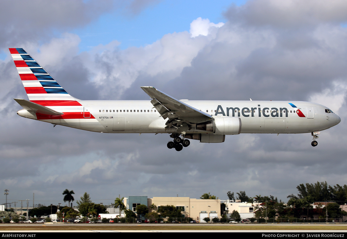 Aircraft Photo of N7375A | Boeing 767-323/ER | American Airlines | AirHistory.net #755514