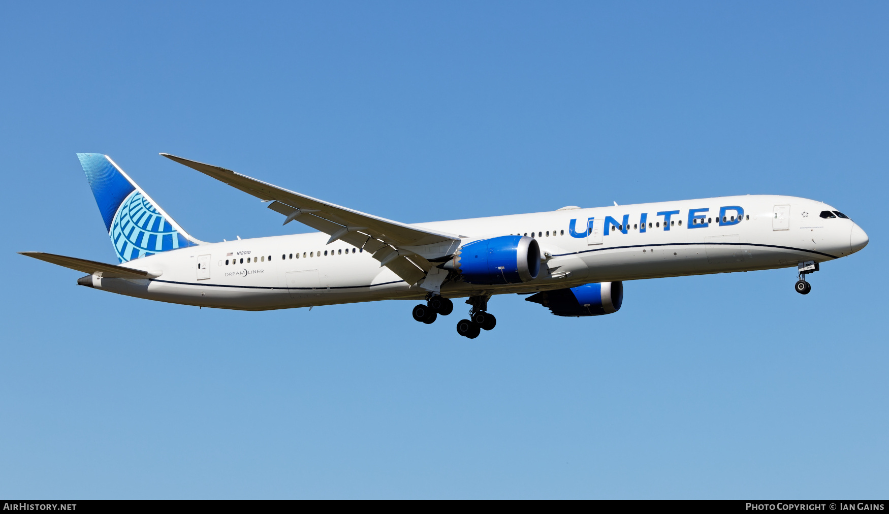 Aircraft Photo of N12010 | Boeing 787-10 Dreamliner | United Airlines | AirHistory.net #755565