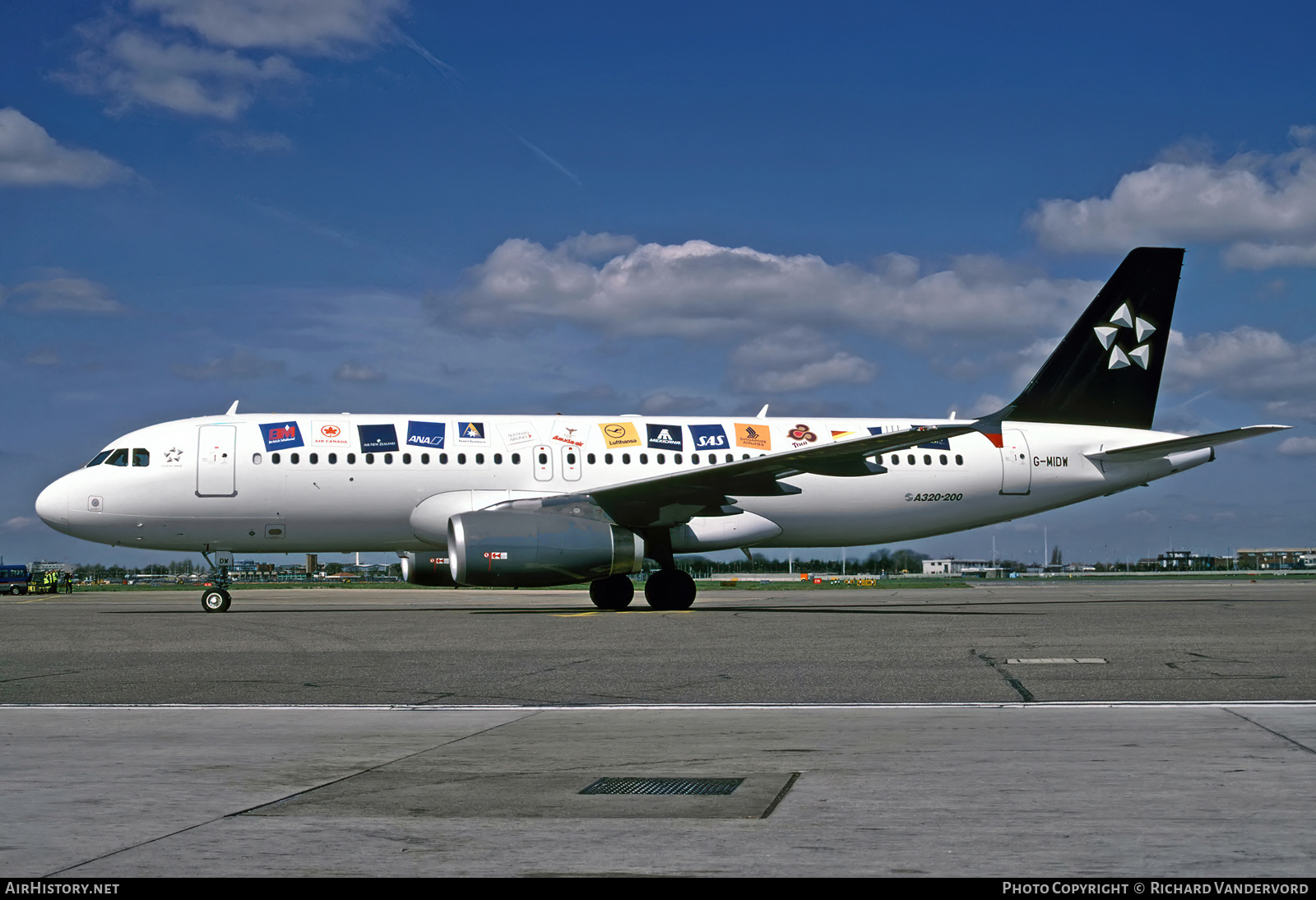 Aircraft Photo of G-MIDW | Airbus A320-232 | British Midland Airways - BMA | AirHistory.net #755602