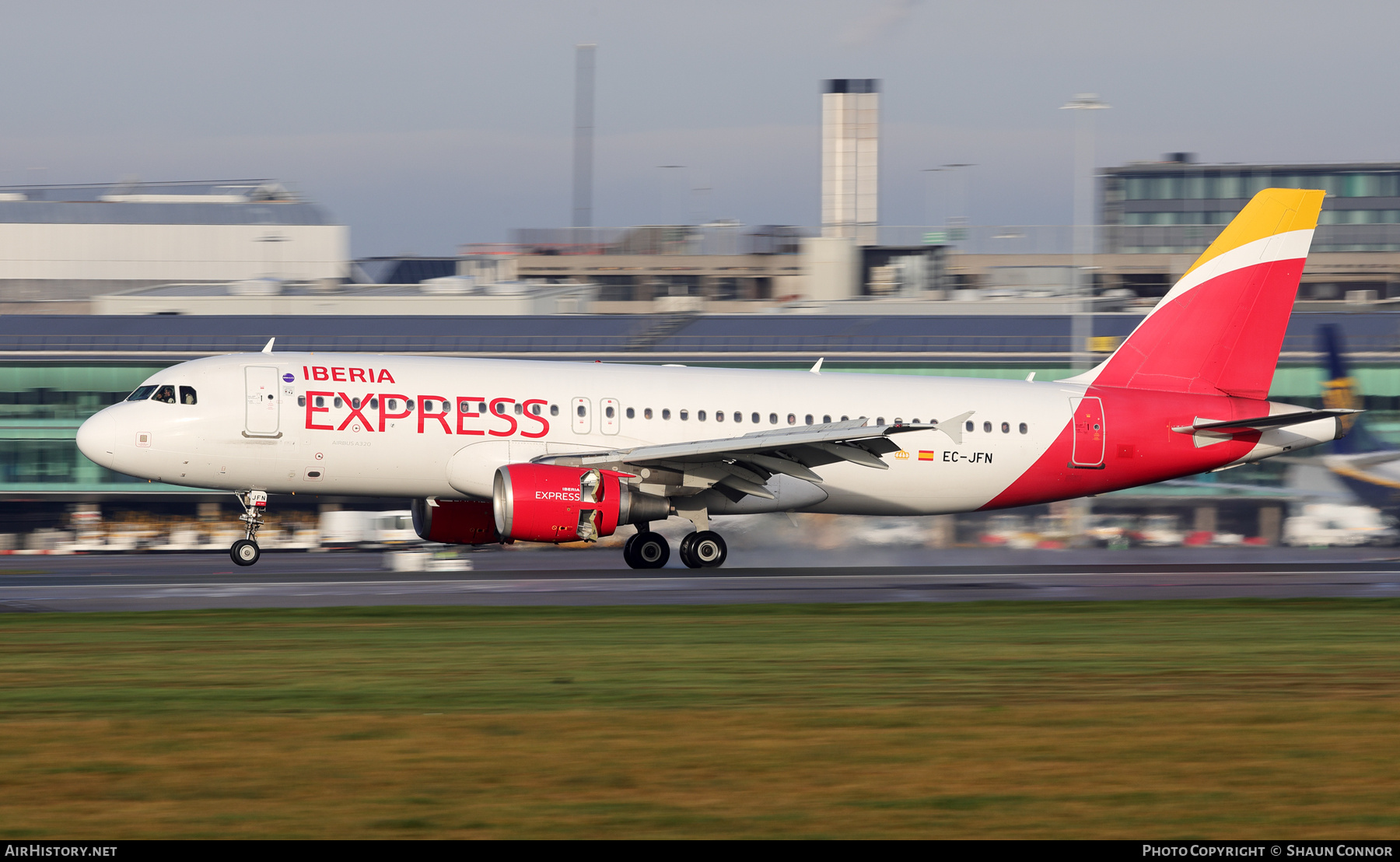 Aircraft Photo of EC-JFN | Airbus A320-214 | Iberia | AirHistory.net #755624