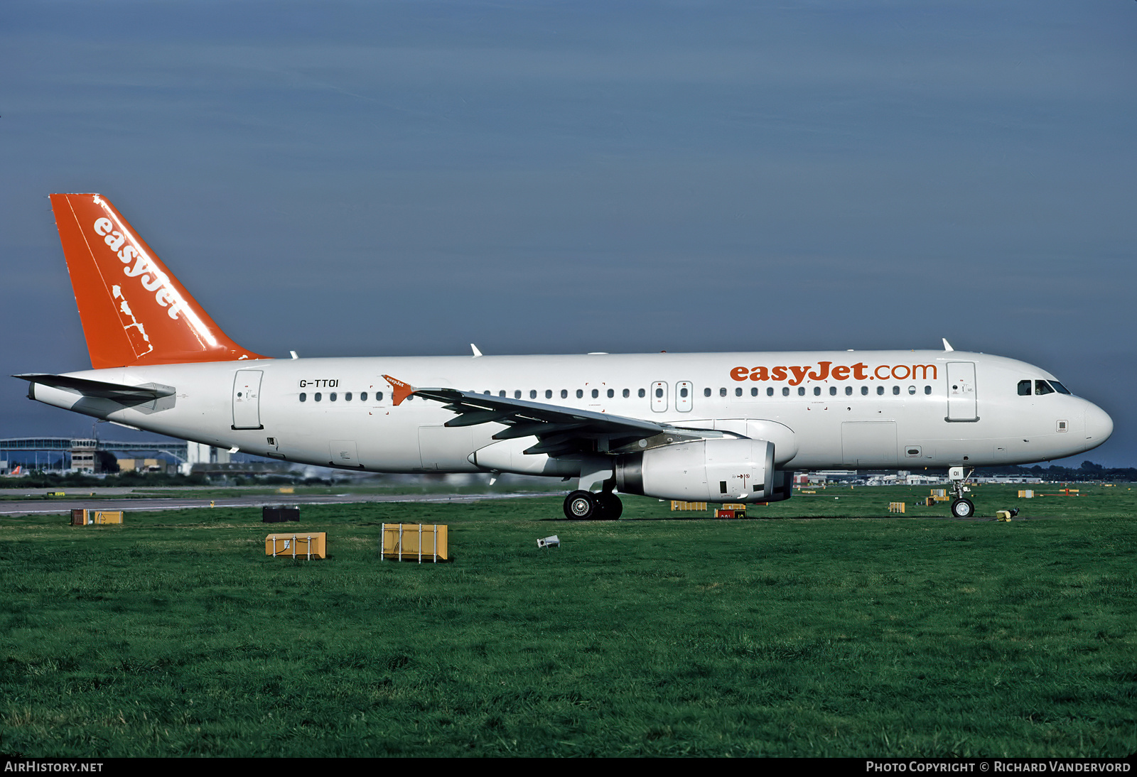 Aircraft Photo of G-TTOI | Airbus A320-232 | EasyJet | AirHistory.net #755765