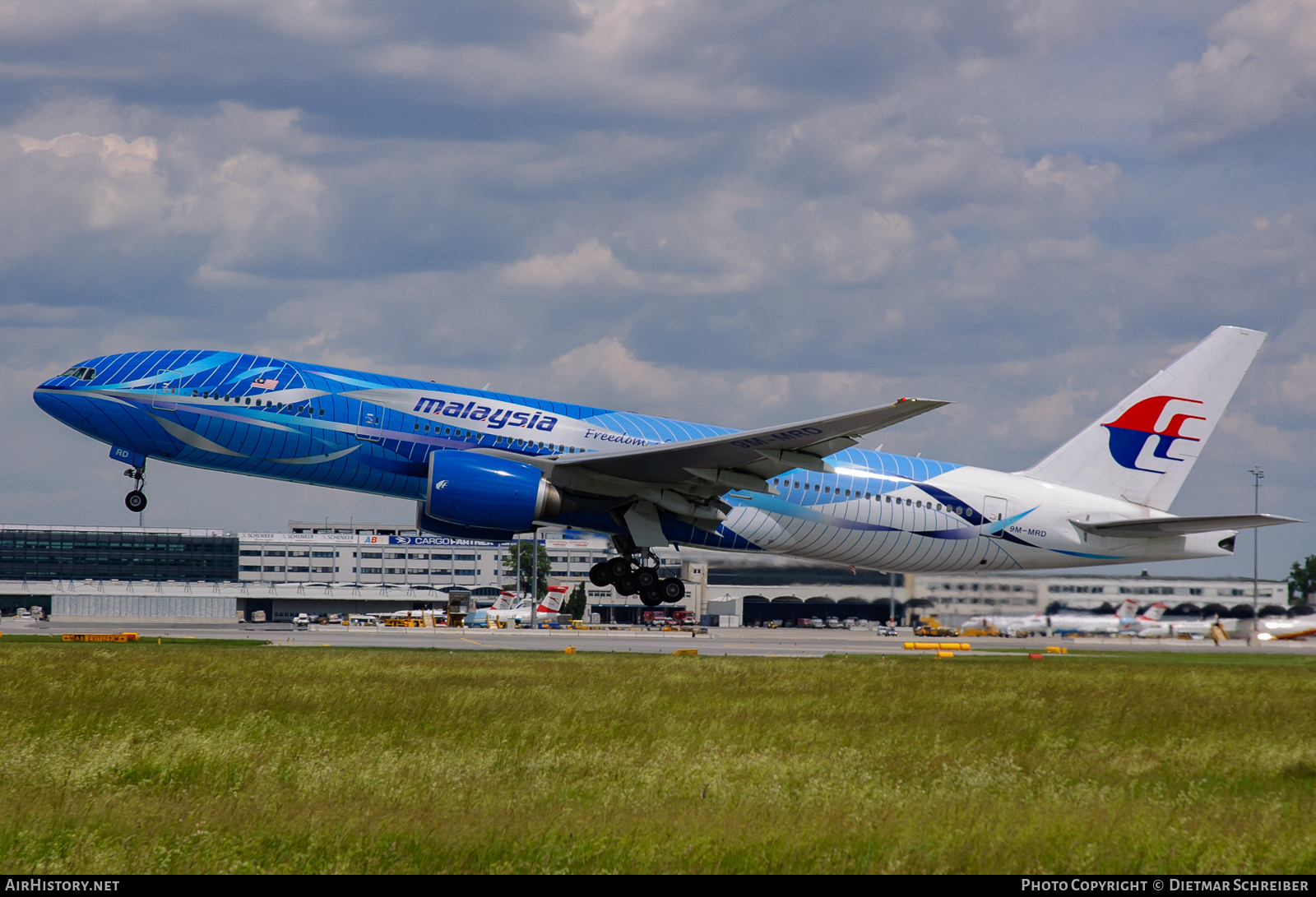 Aircraft Photo of 9M-MRD | Boeing 777-2H6/ER | Malaysia Airlines | AirHistory.net #755839
