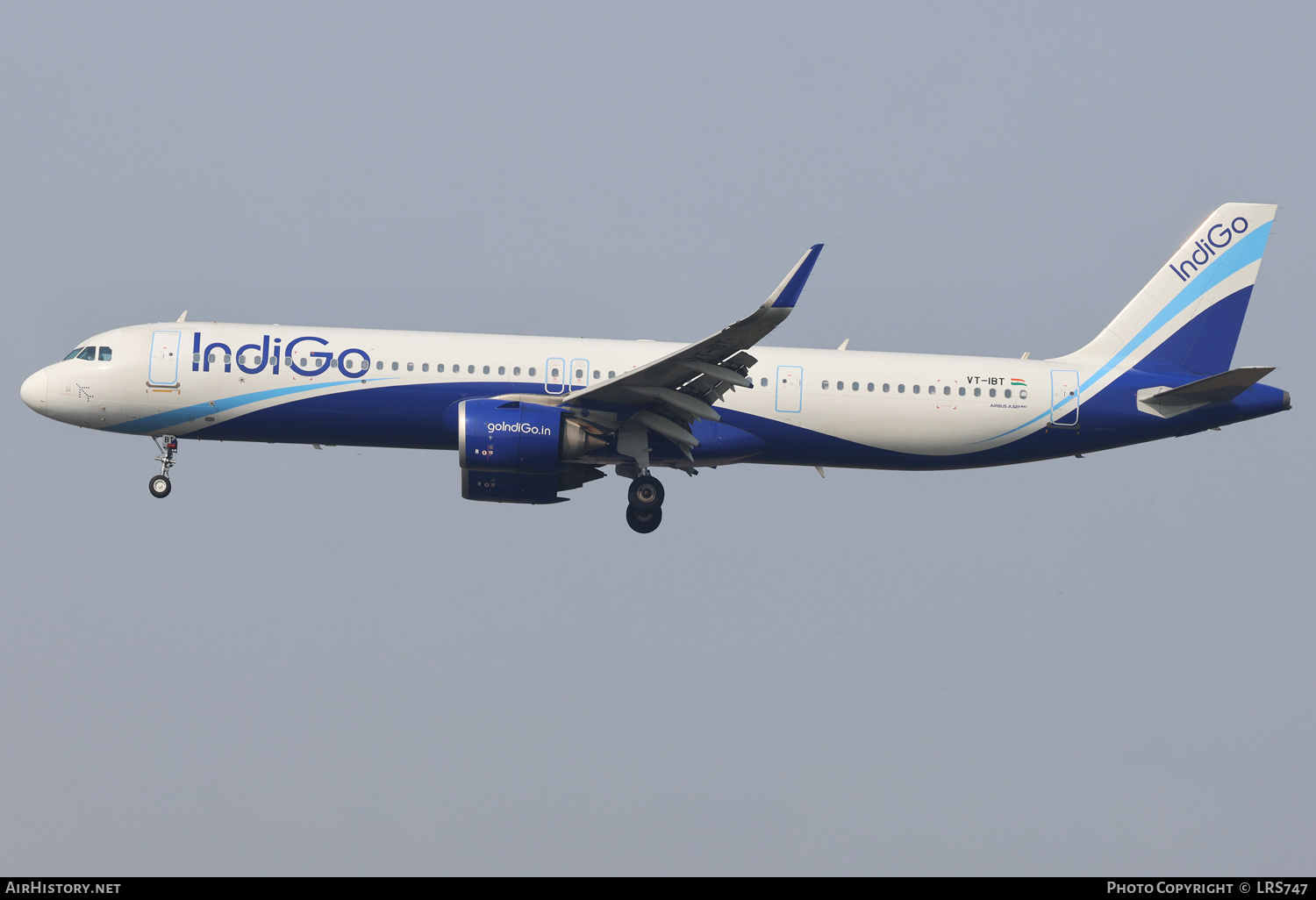Aircraft Photo of VT-IBT | Airbus A321-252NX | IndiGo | AirHistory.net #755947