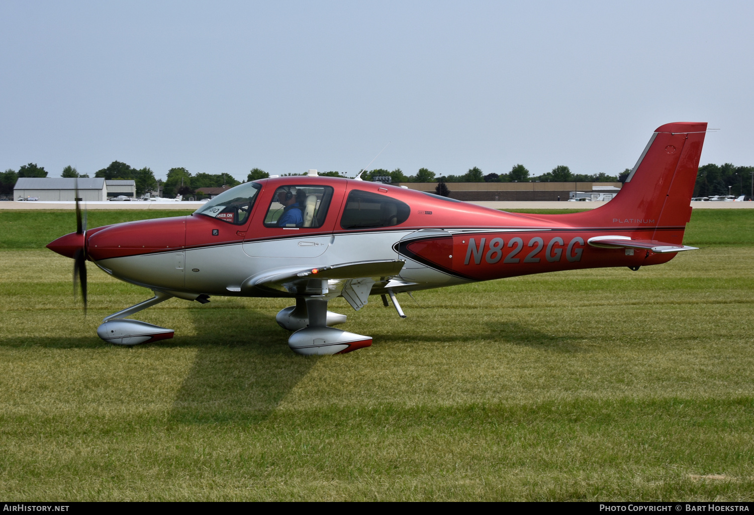 Aircraft Photo of N822GG | Cirrus SR-22T G6-GTS Platinum | AirHistory.net #755957