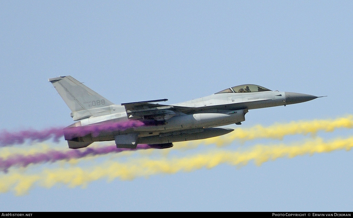 Aircraft Photo of 93-088 | Lockheed Martin KF-16C Fighting Falcon | South Korea - Air Force | AirHistory.net #756090