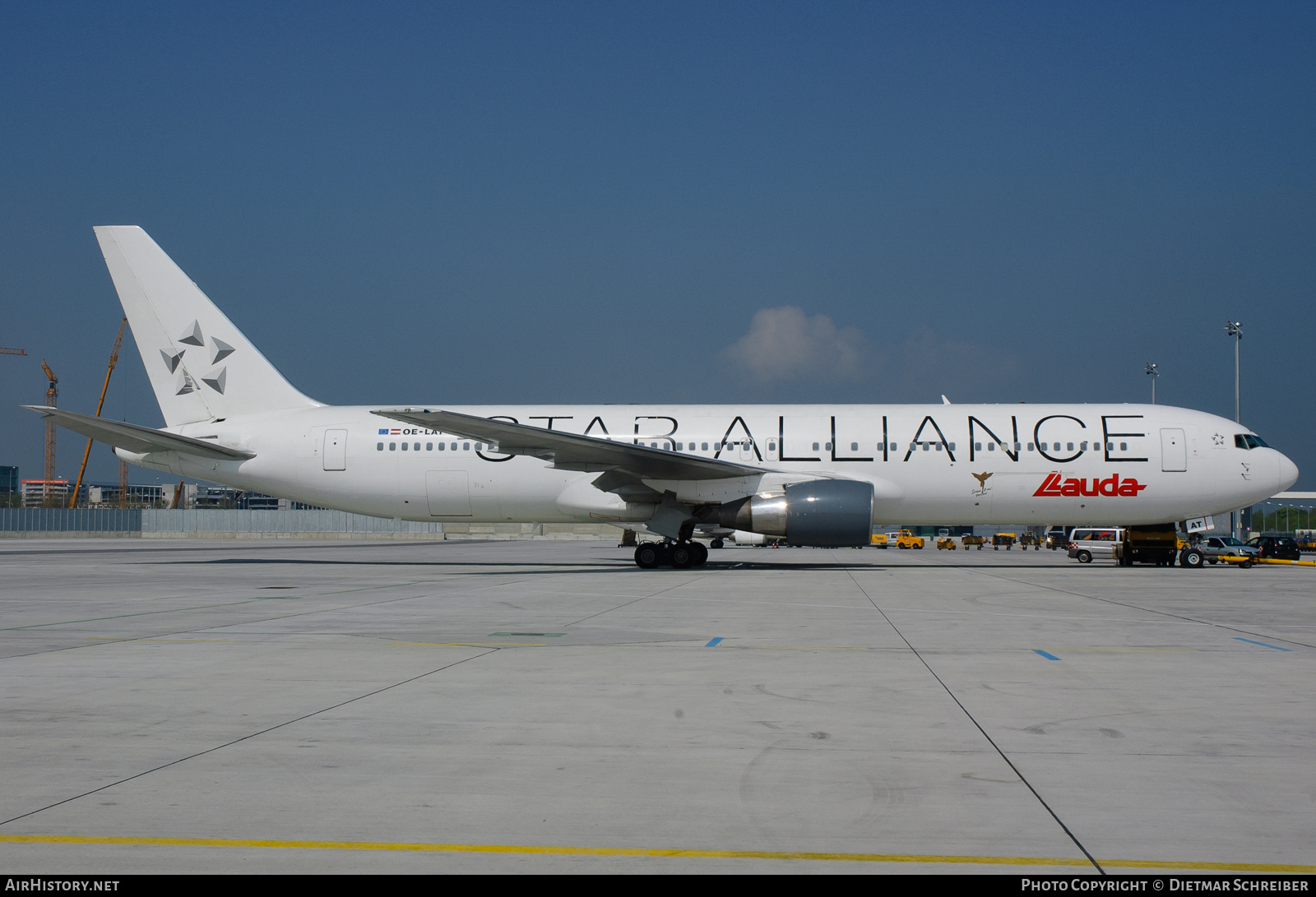 Aircraft Photo of OE-LAT | Boeing 767-31A/ER | Lauda Air | AirHistory.net #756104