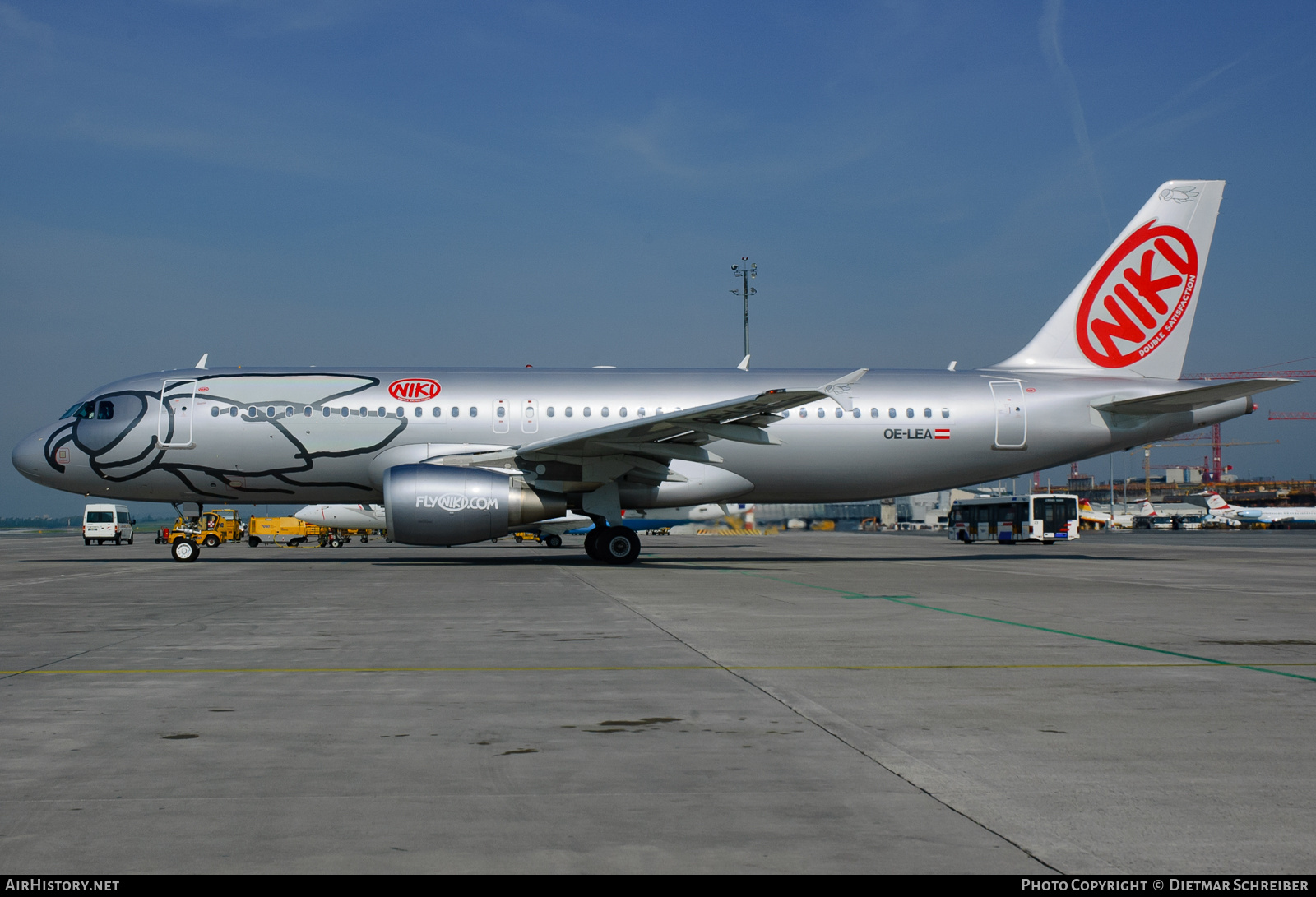 Aircraft Photo of OE-LEA | Airbus A320-214 | Niki | AirHistory.net #756123