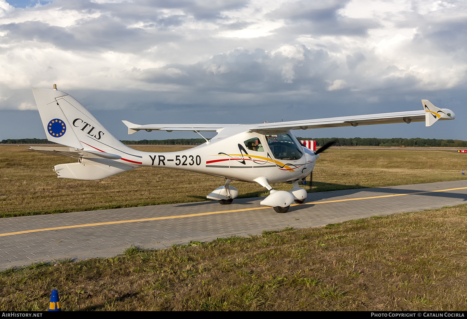 Aircraft Photo of YR-5230 | Flight Design CT-LS | AirHistory.net #756139