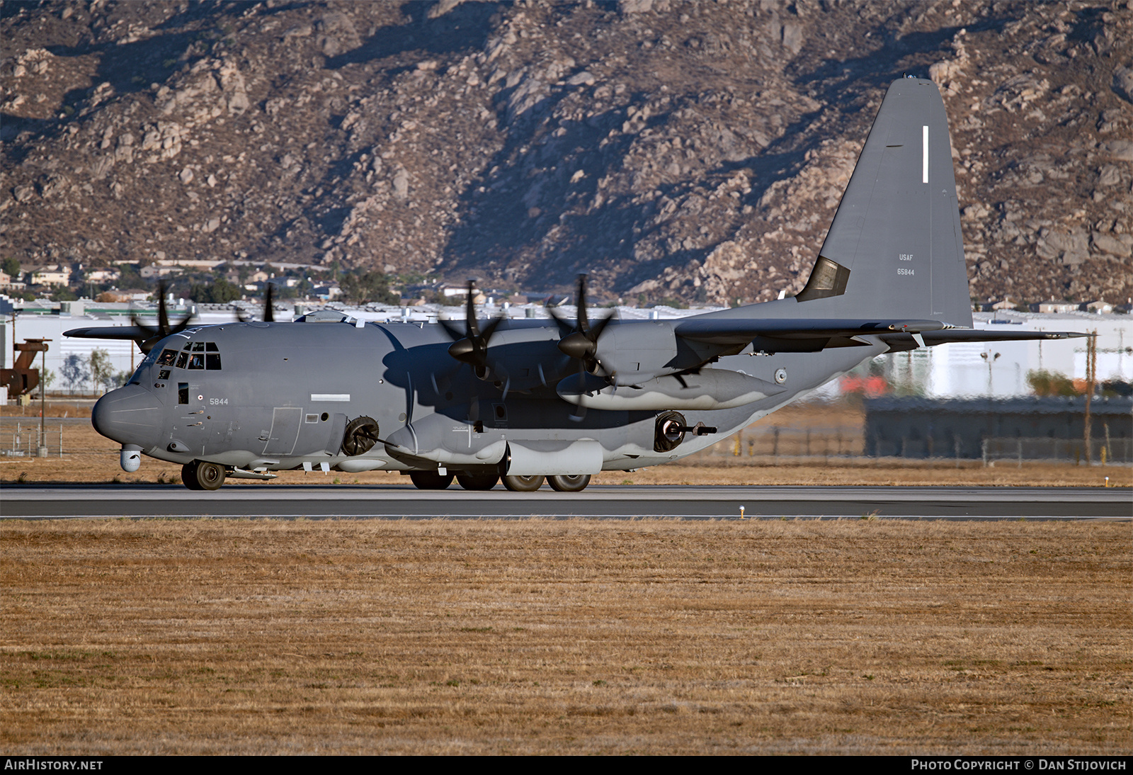 Aircraft Photo of 16-5844 / 65844 | Lockheed Martin AC-130J Ghostrider | USA - Air Force | AirHistory.net #756141