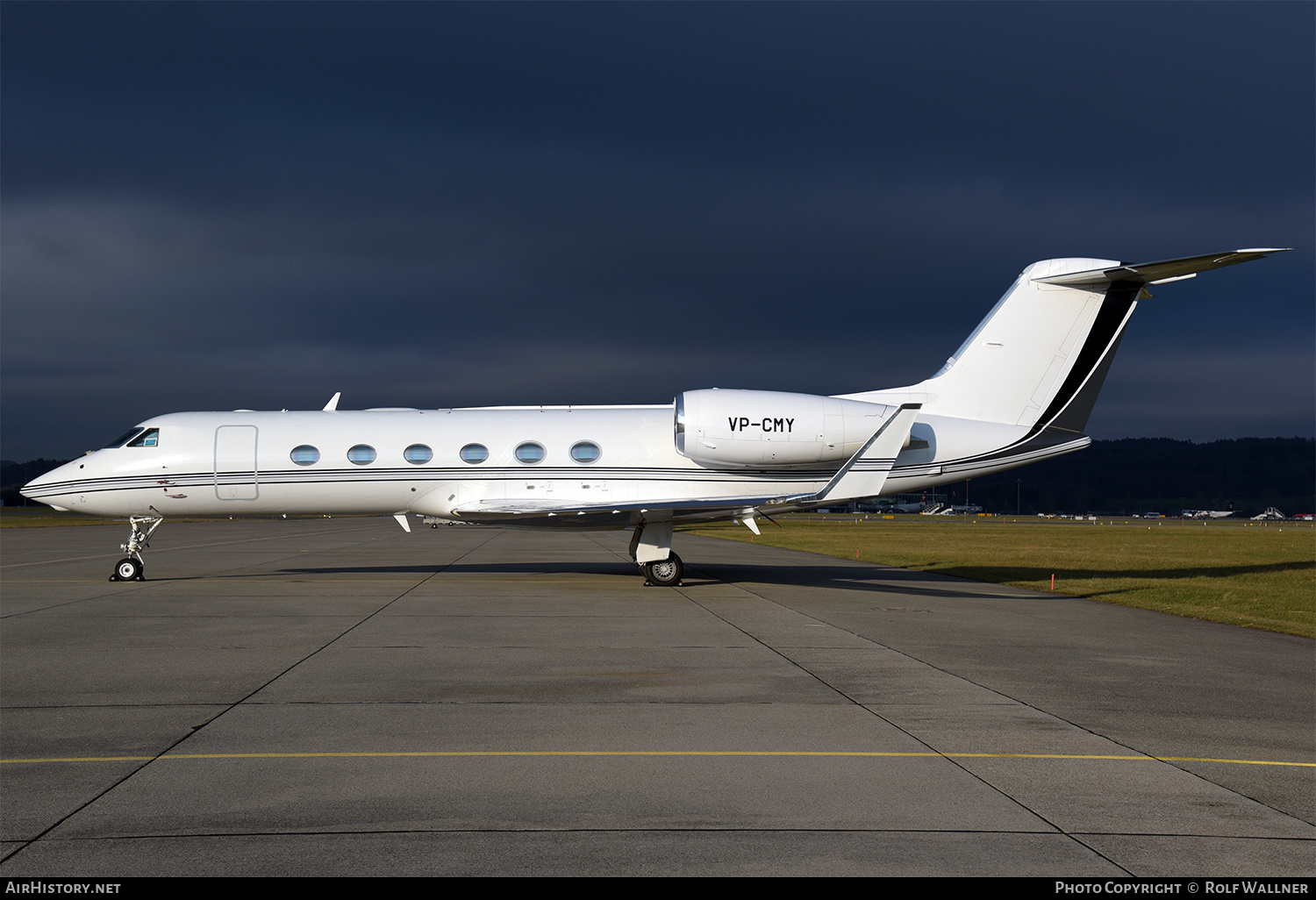 Aircraft Photo of VP-CMY | Gulfstream Aerospace G-IV-X Gulfstream G450 | AirHistory.net #756200