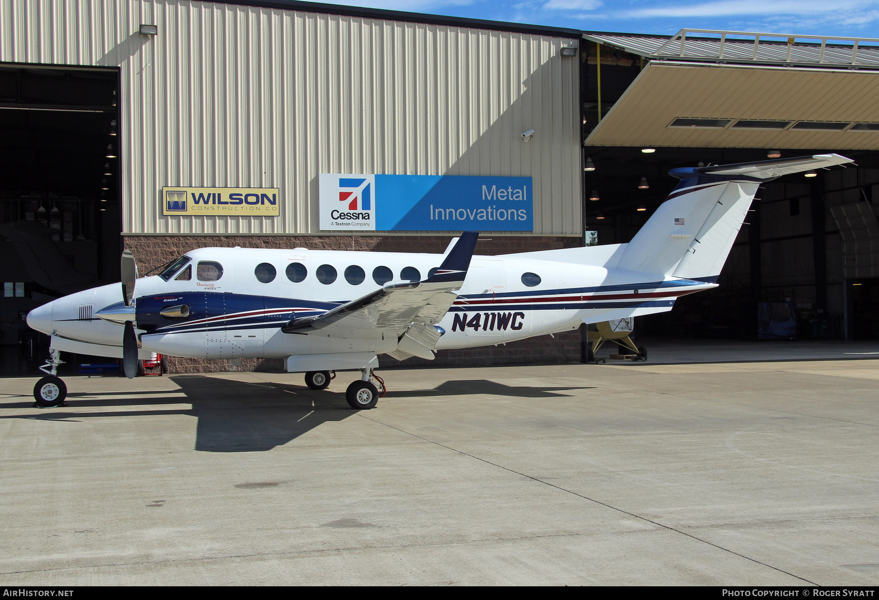 Aircraft Photo of N411WC | Hawker Beechcraft 350 King Air (B300) | AirHistory.net #756235
