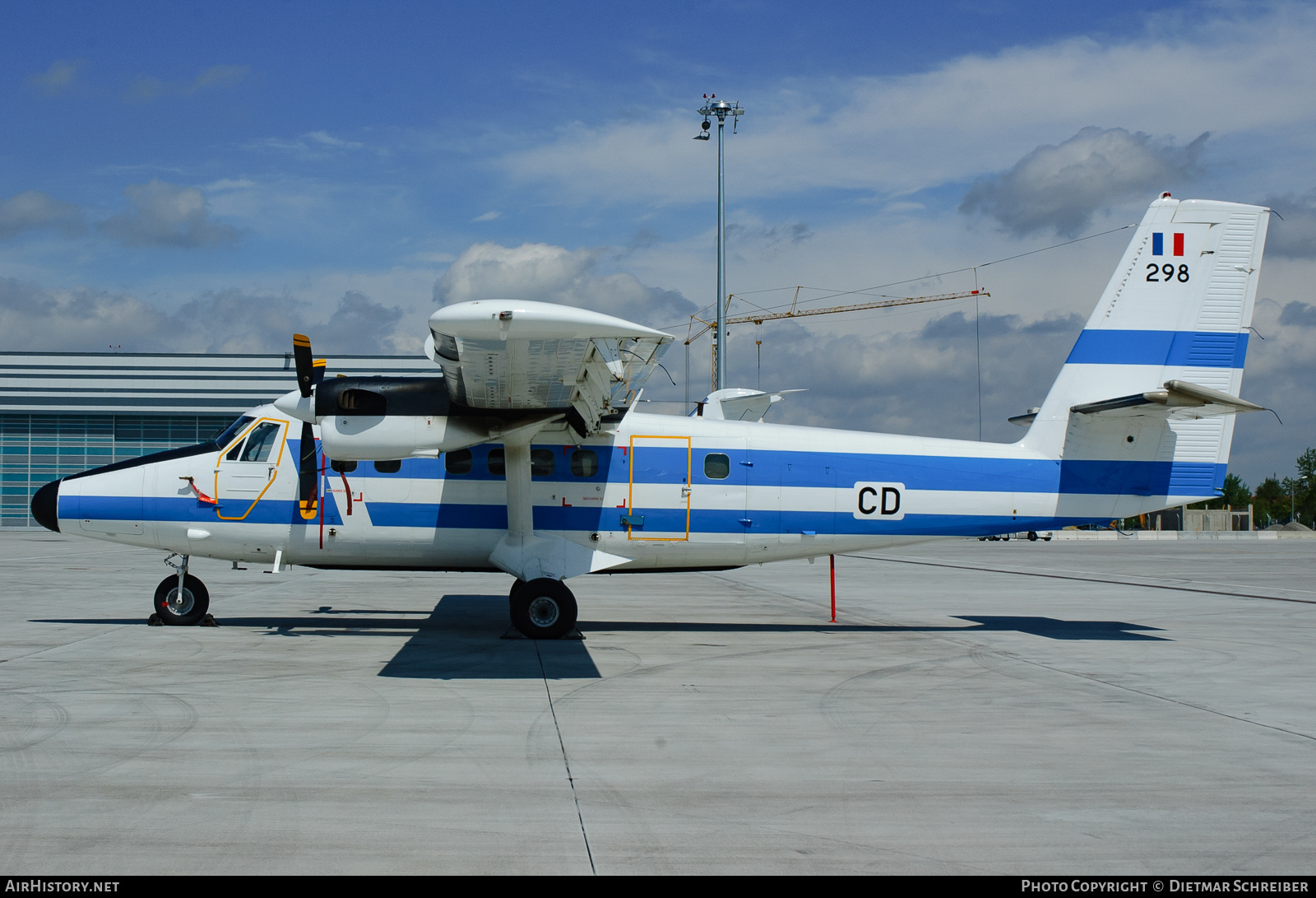Aircraft Photo of 298 | De Havilland Canada DHC-6-300 Twin Otter | France - Air Force | AirHistory.net #756400