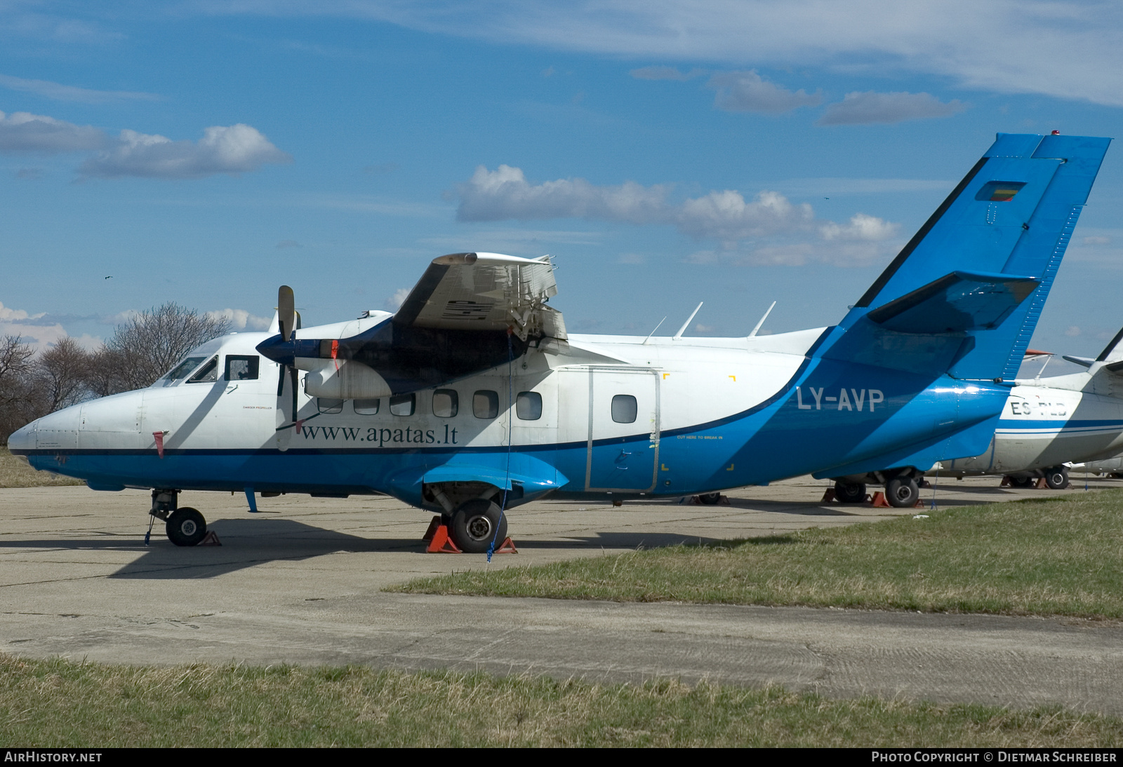 Aircraft Photo of LY-AVP | Let L-410UVP Turbolet | Apatas Air | AirHistory.net #756409