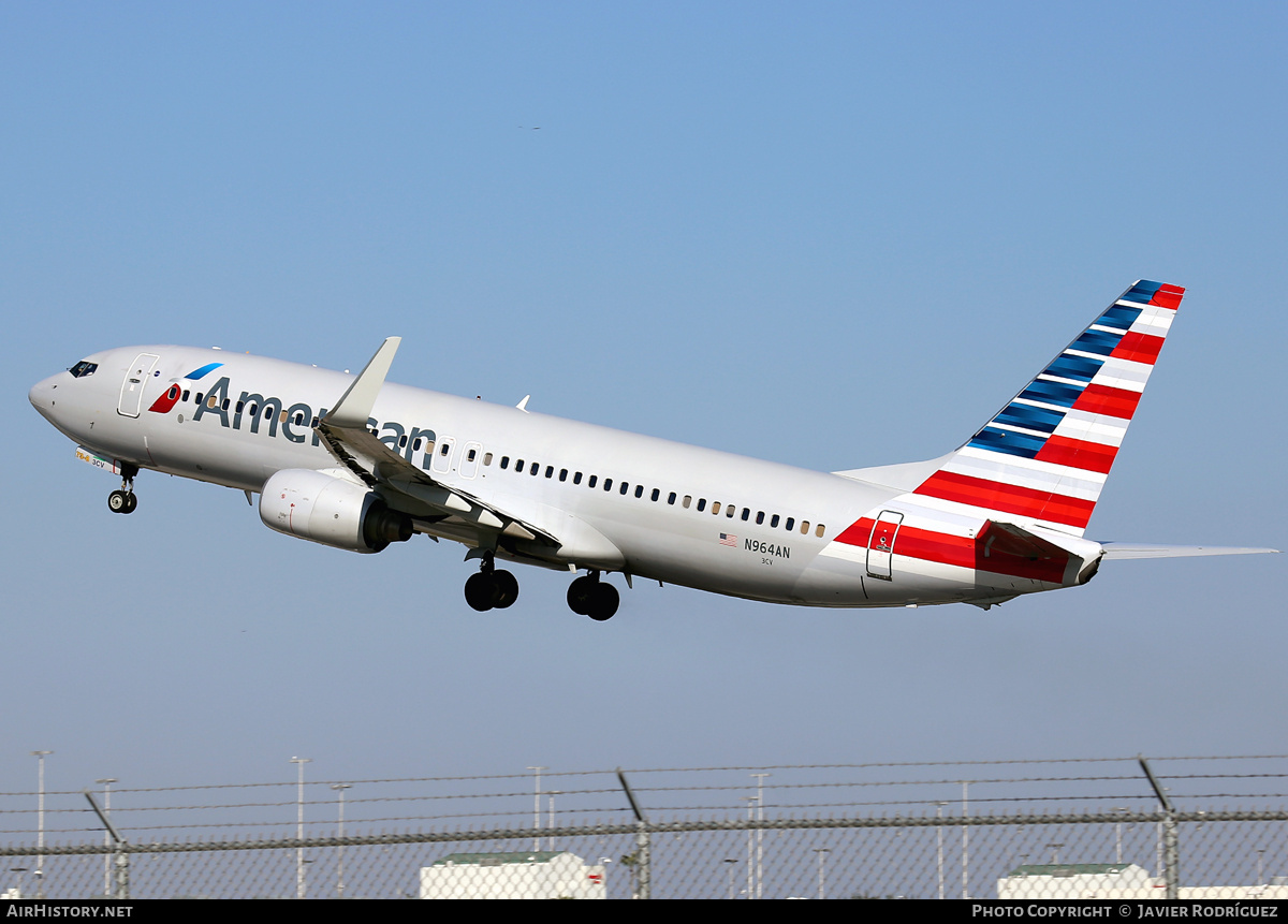Aircraft Photo of N964AN | Boeing 737-823 | American Airlines | AirHistory.net #756443