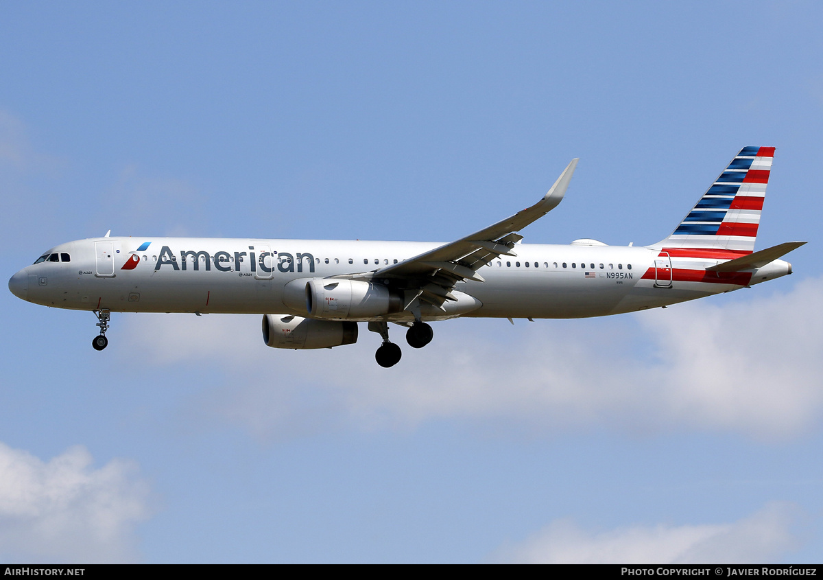 Aircraft Photo of N995AN | Airbus A321-231 | American Airlines | AirHistory.net #756445