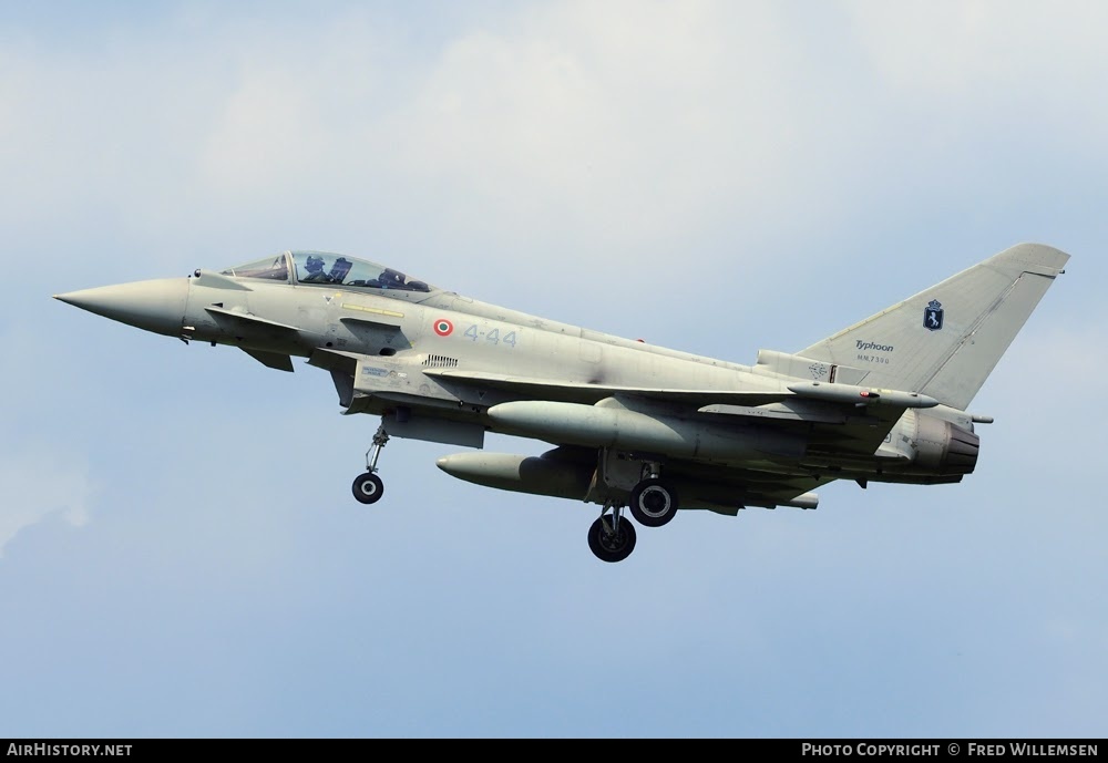 Aircraft Photo of MM7300 | Eurofighter EF-2000 Typhoon S | Italy - Air Force | AirHistory.net #756475