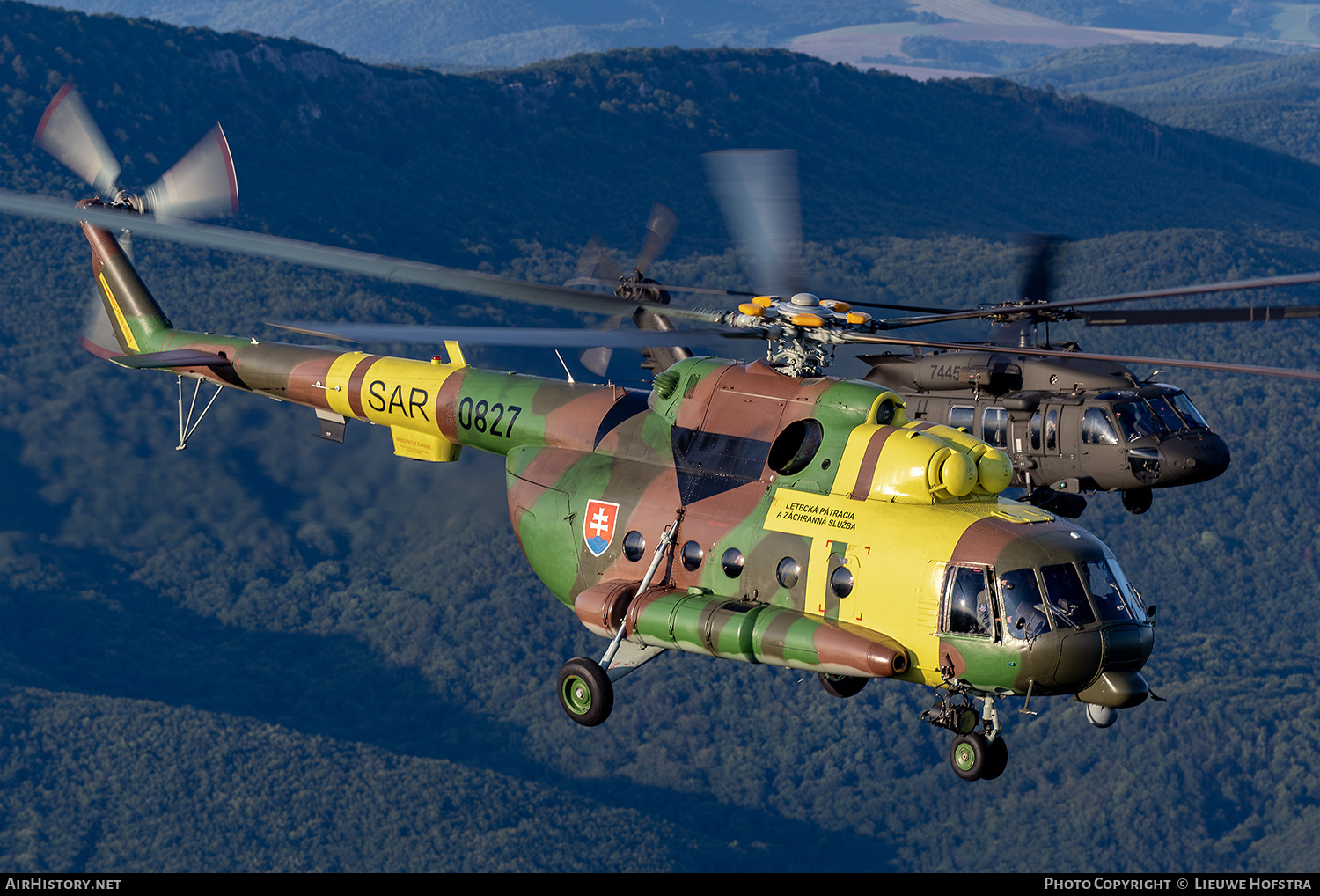 Aircraft Photo of 0827 | Mil Mi-17MT | Slovakia - Air Force | AirHistory.net #756485