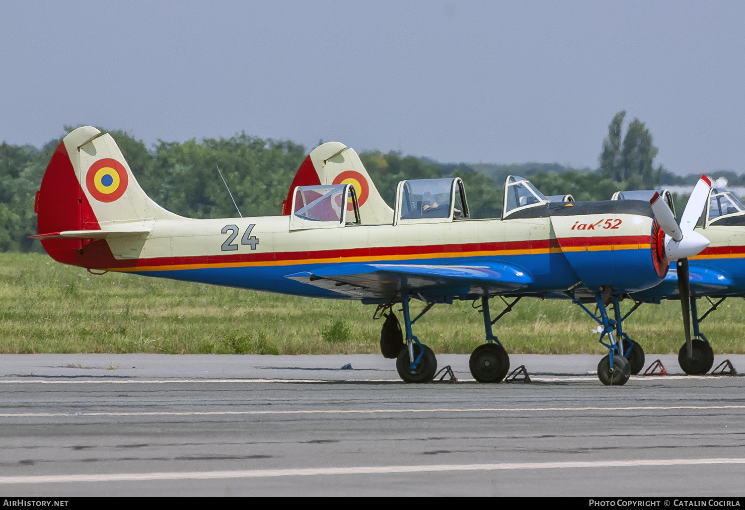 Aircraft Photo of 24 | Yakovlev Yak-52 | Romania - Air Force | AirHistory.net #756528