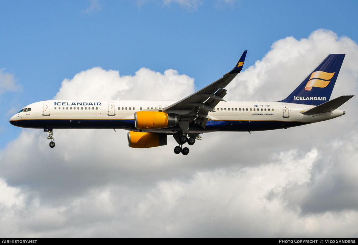 Aircraft Photo of TF-FIZ | Boeing 757-256 | Icelandair | AirHistory.net #756610