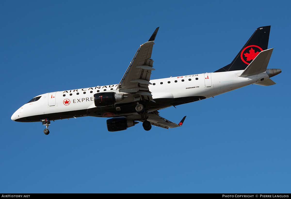 Aircraft Photo of C-FUJA | Embraer 175SU (ERJ-170-200SU) | Air Canada Express | AirHistory.net #756658