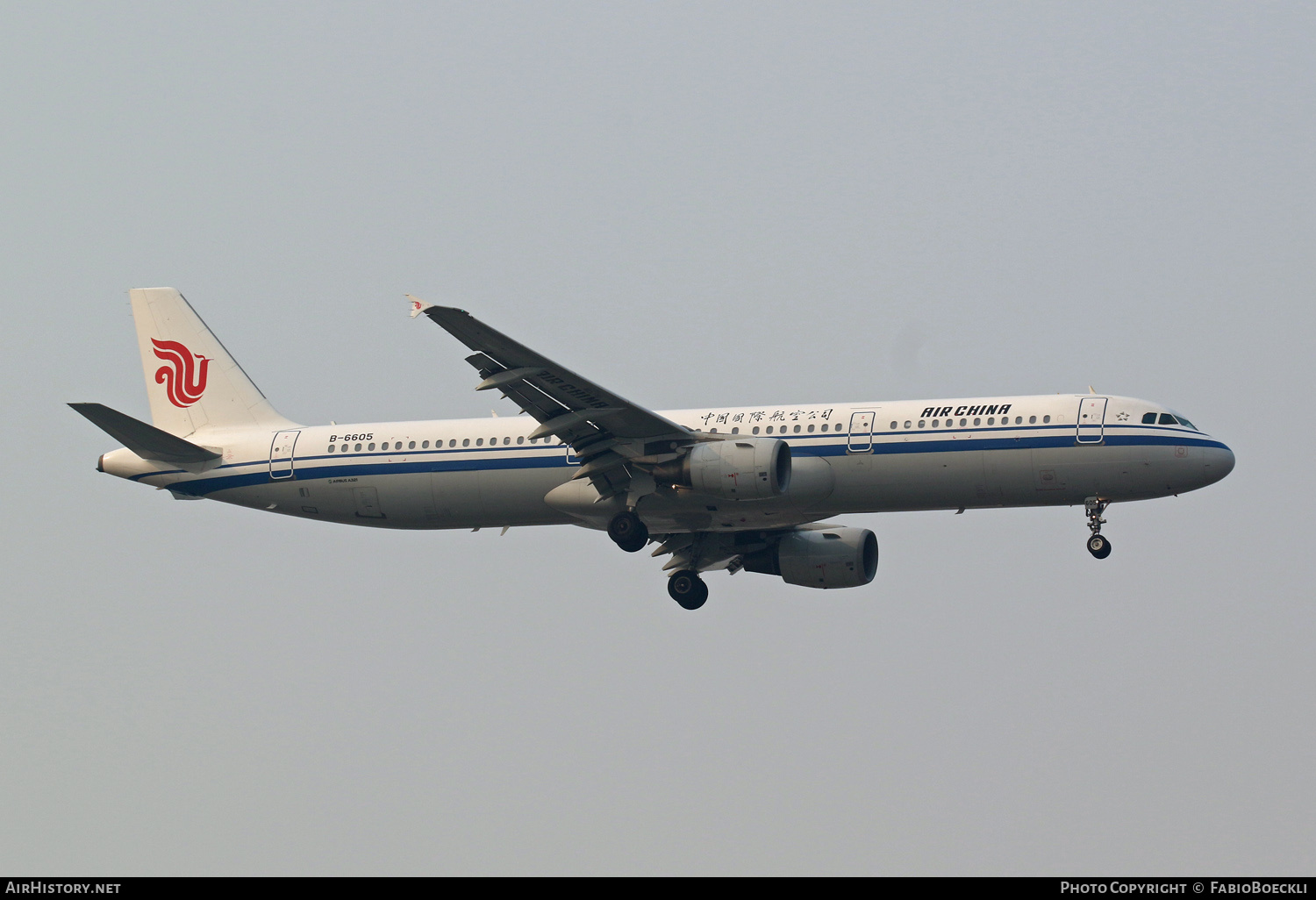 Aircraft Photo of B-6605 | Airbus A321-213 | Air China | AirHistory.net #756679