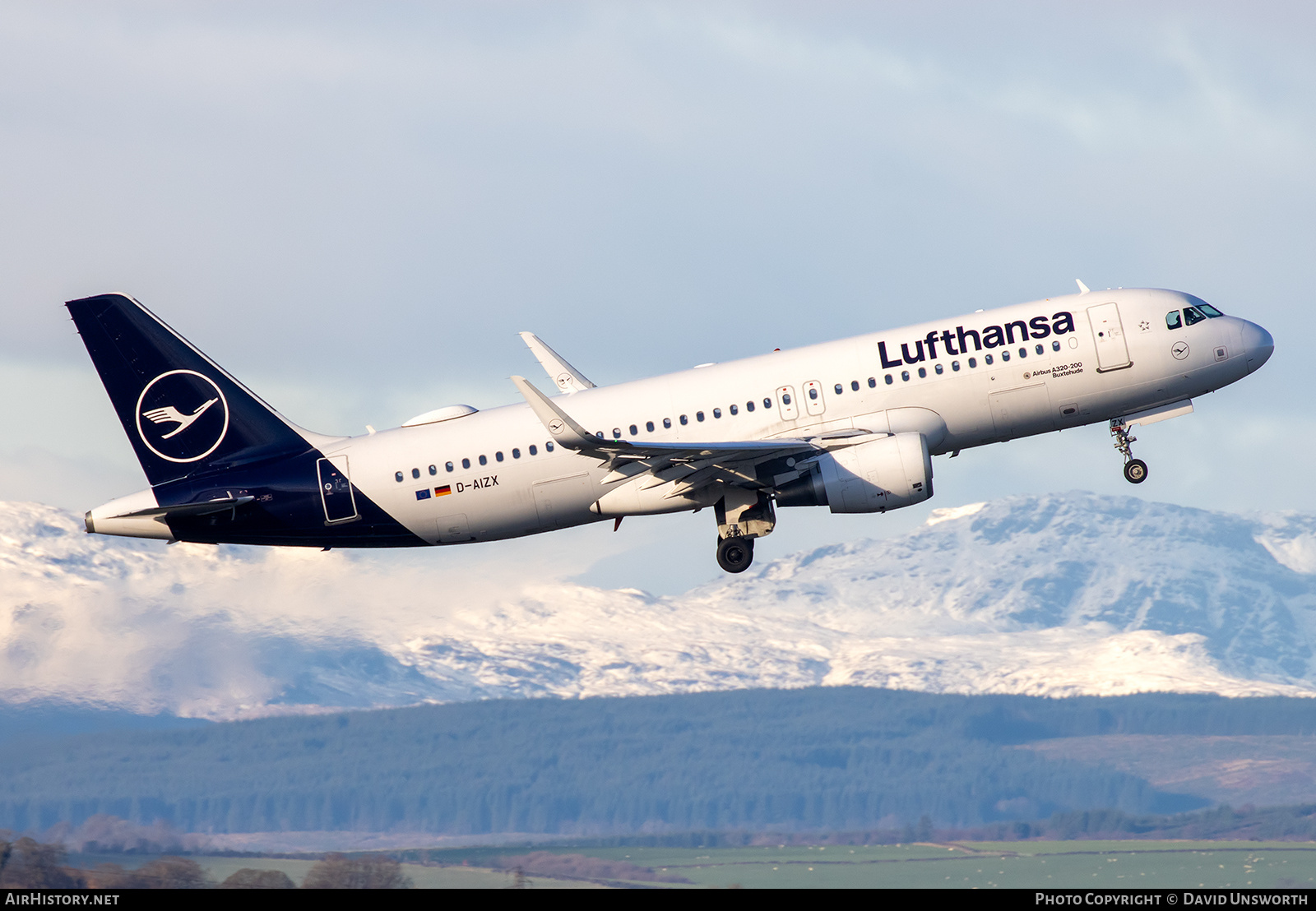 Aircraft Photo of D-AIZX | Airbus A320-214 | Lufthansa | AirHistory.net #756700
