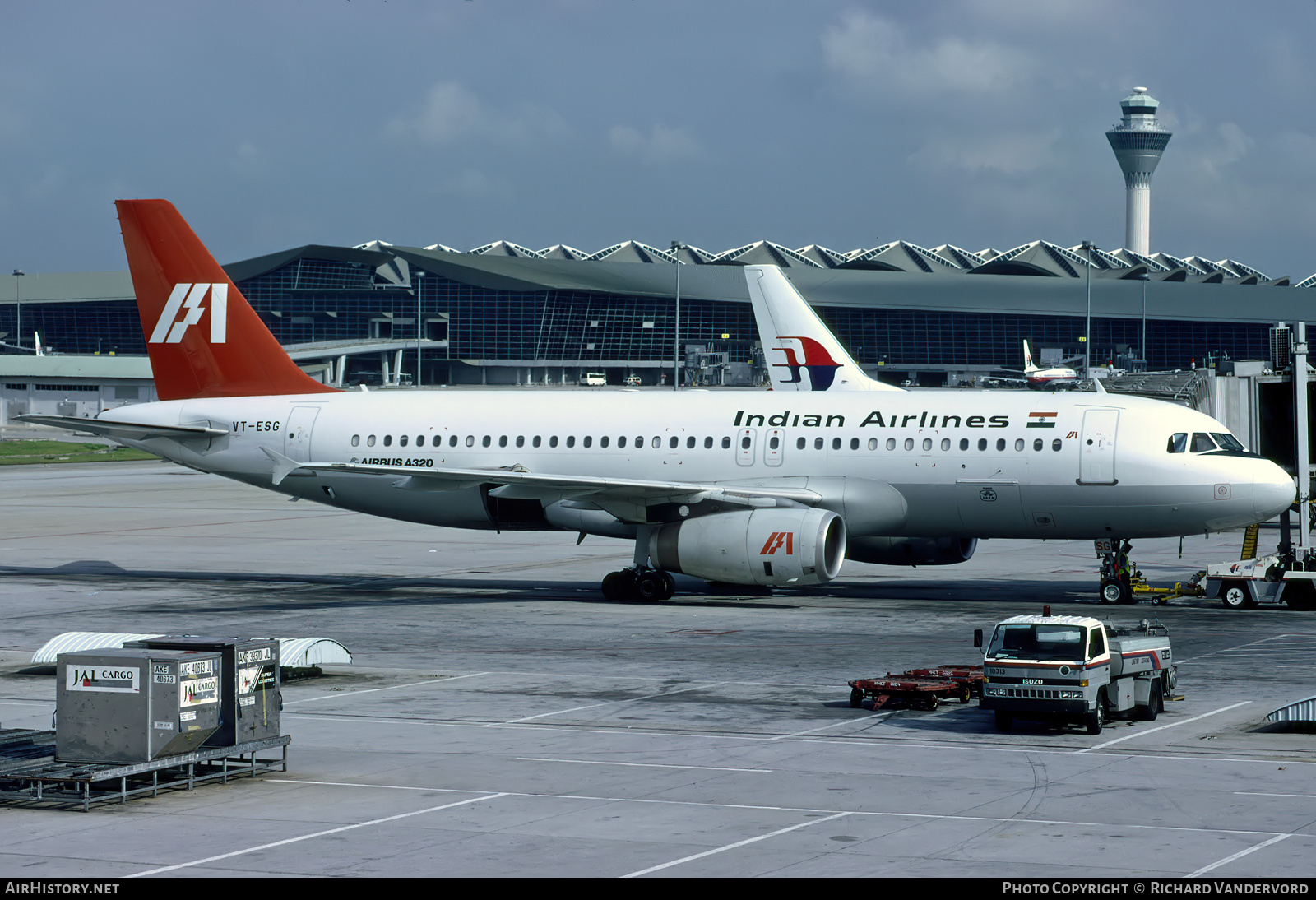 Aircraft Photo of VT-ESG | Airbus A320-231 | Indian Airlines | AirHistory.net #756727