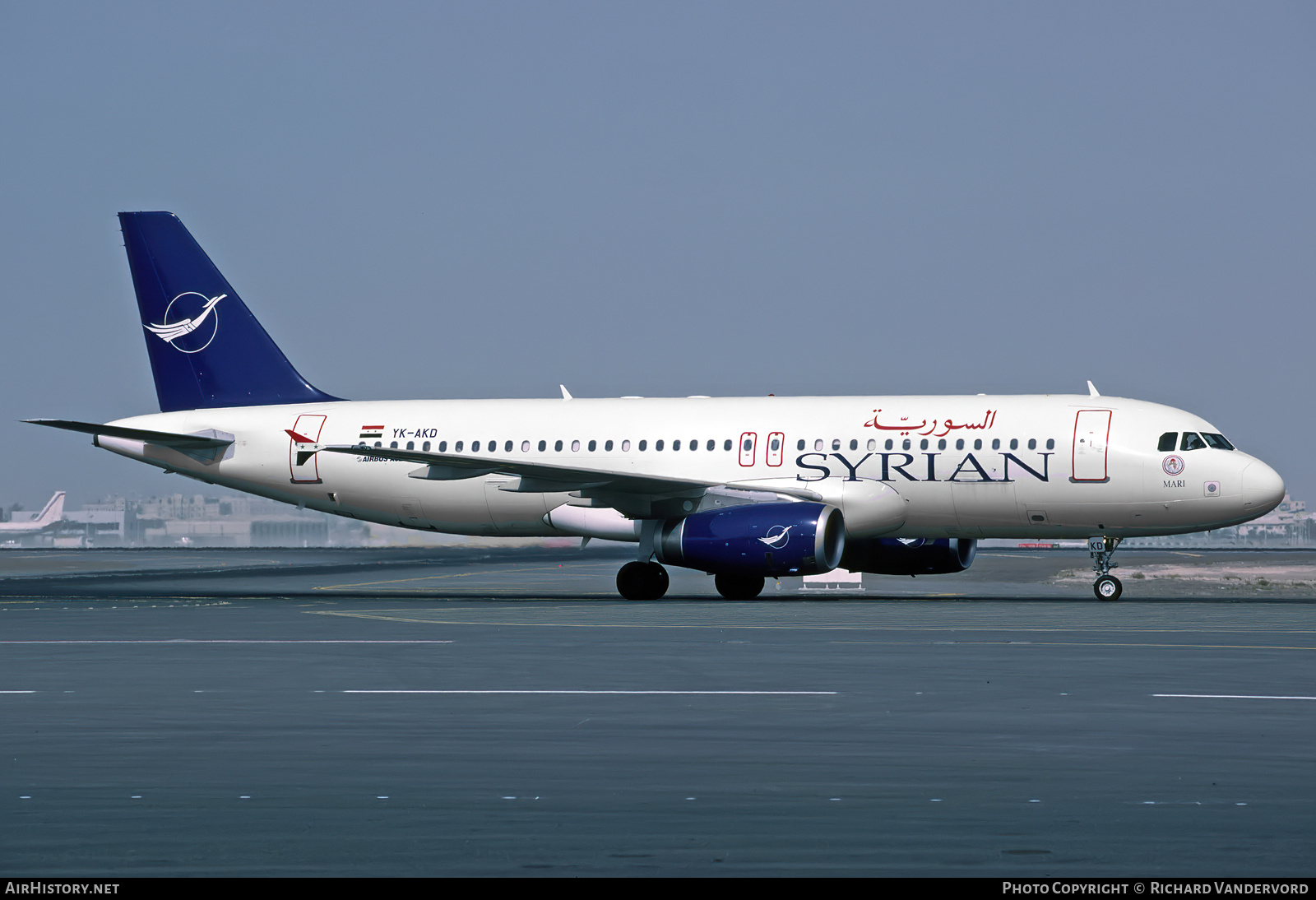 Aircraft Photo of YK-AKD | Airbus A320-232 | Syrian Air | AirHistory.net #756757
