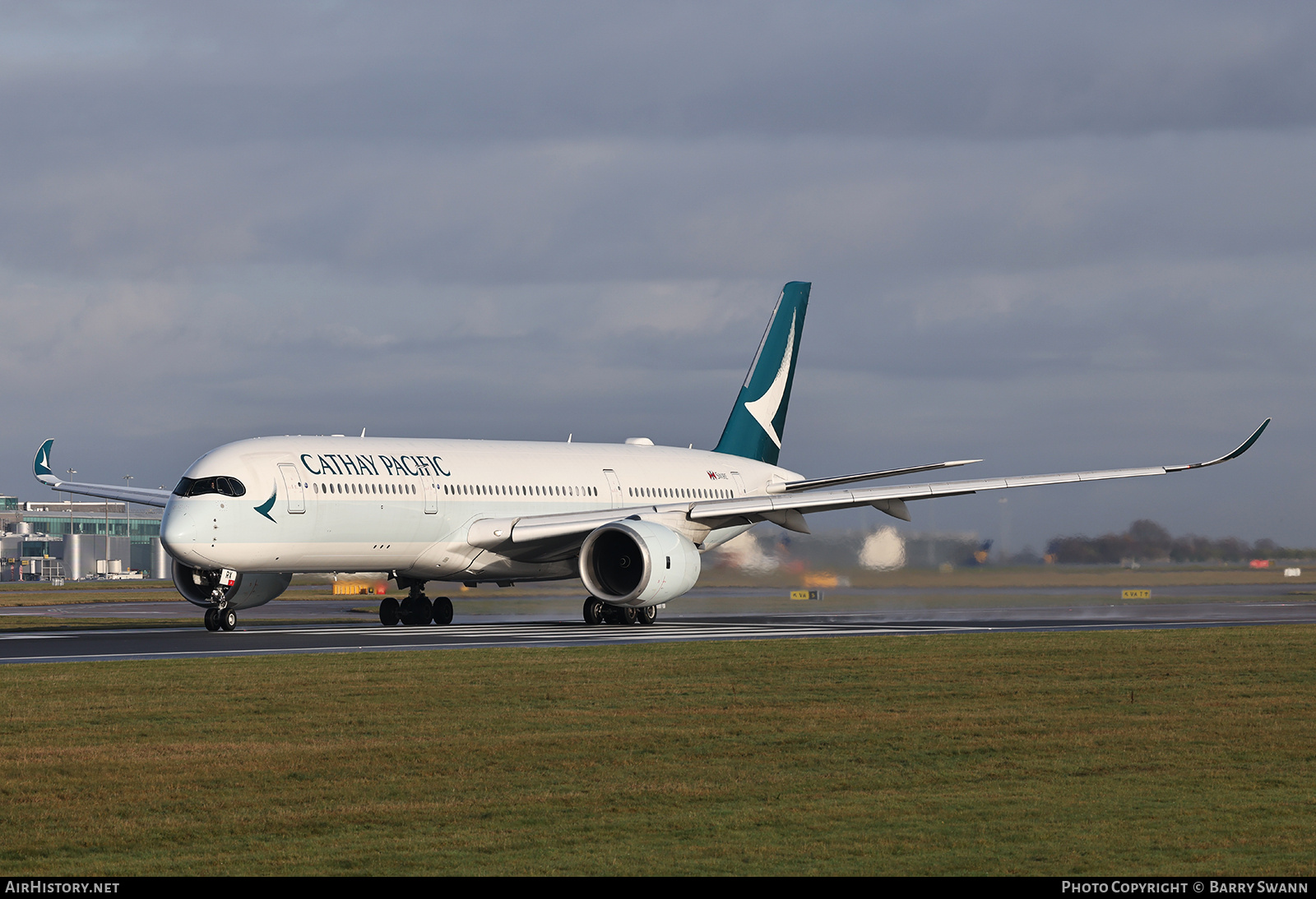 Aircraft Photo of B-LRX | Airbus A350-941 | Cathay Pacific Airways | AirHistory.net #756769
