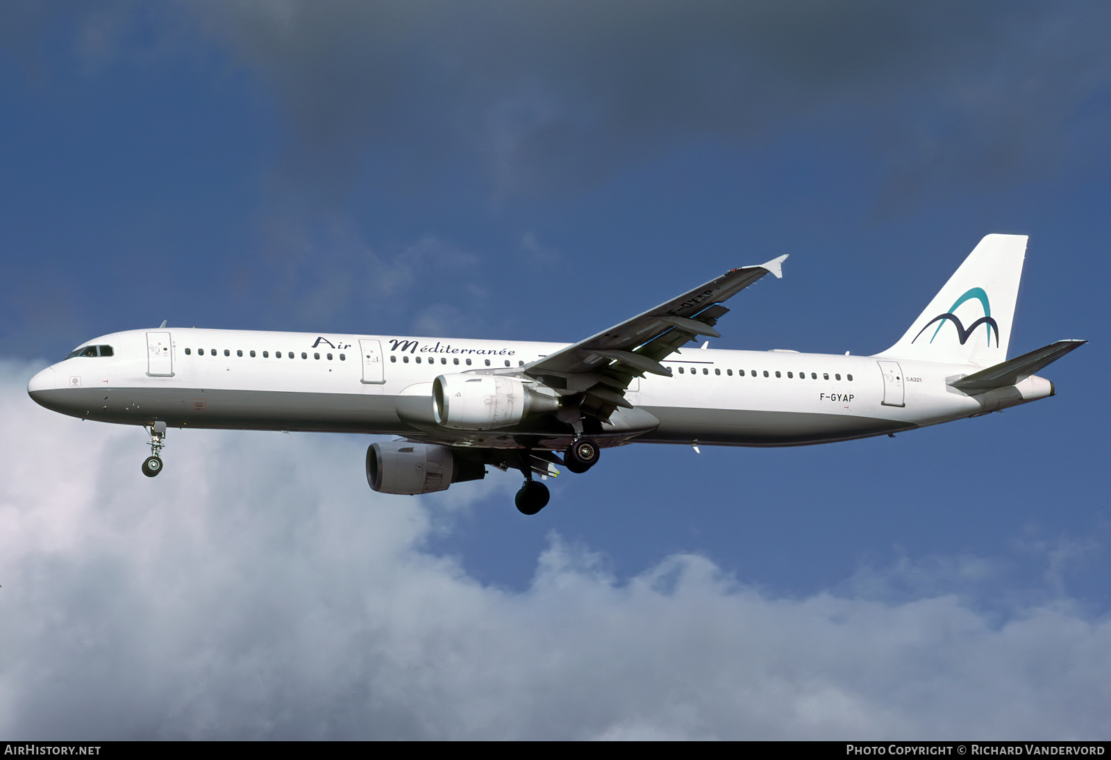 Aircraft Photo of F-GYAP | Airbus A321-111 | Air Méditerranée | AirHistory.net #756821