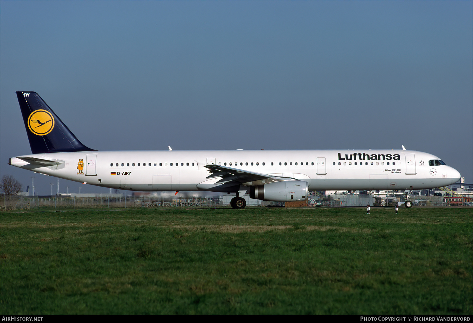 Aircraft Photo of D-AIRY | Airbus A321-131 | Lufthansa | AirHistory.net #756833
