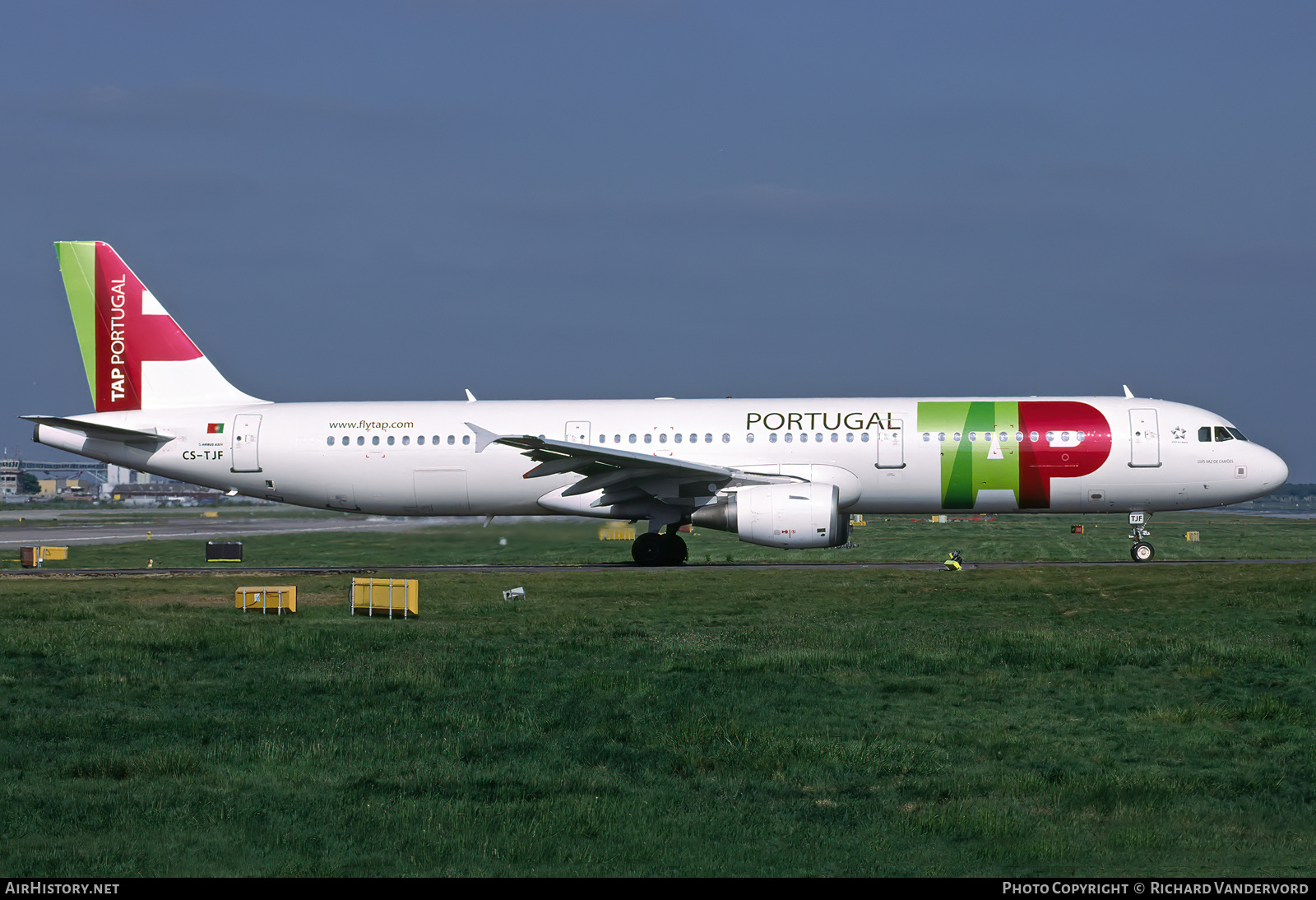 Aircraft Photo of CS-TJF | Airbus A321-211 | TAP Portugal | AirHistory.net #756880