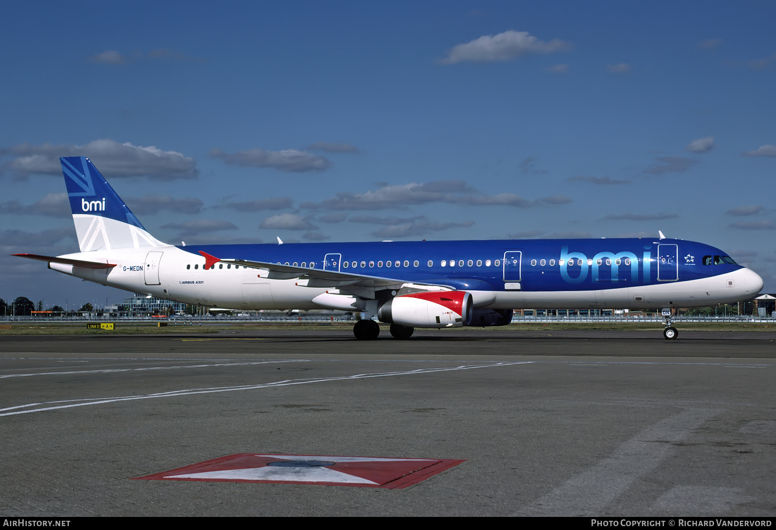 Aircraft Photo of G-MEDN | Airbus A321-231 | BMI - British Midland International | AirHistory.net #756885