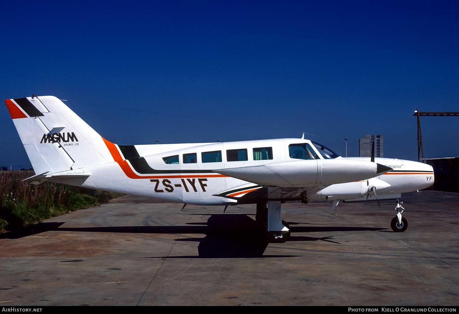 Aircraft Photo of ZS-IYF | Cessna 402B | Magnum Airlines | AirHistory.net #757091