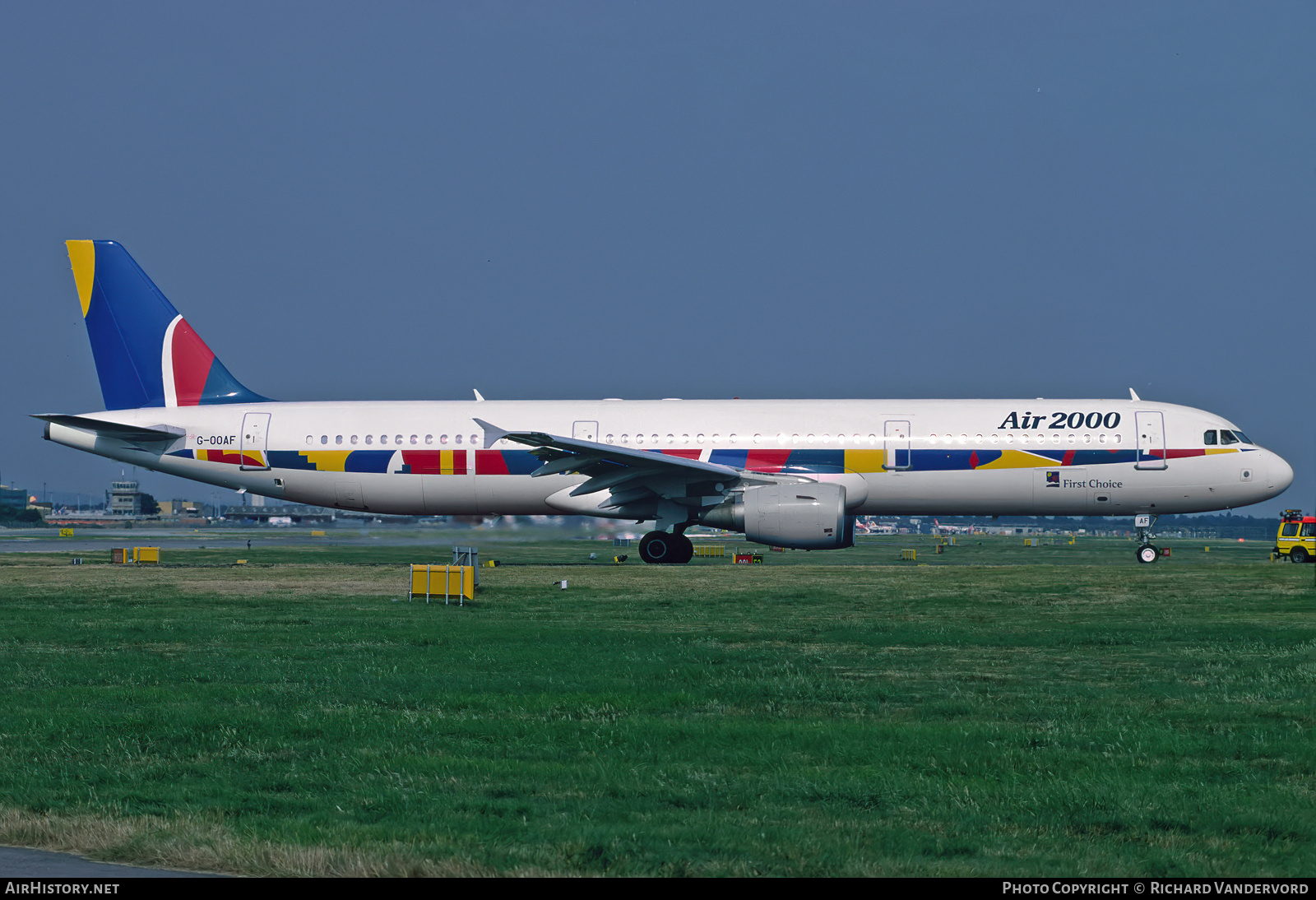 Aircraft Photo of G-OOAF | Airbus A321-211 | Air 2000 | AirHistory.net #757131