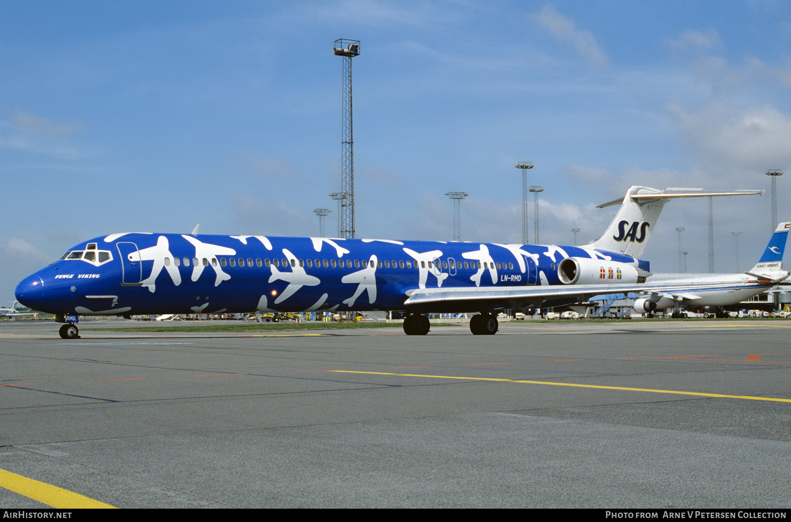 Aircraft Photo of LN-RMD | McDonnell Douglas MD-82 (DC-9-82) | Scandinavian Airlines - SAS | AirHistory.net #757138