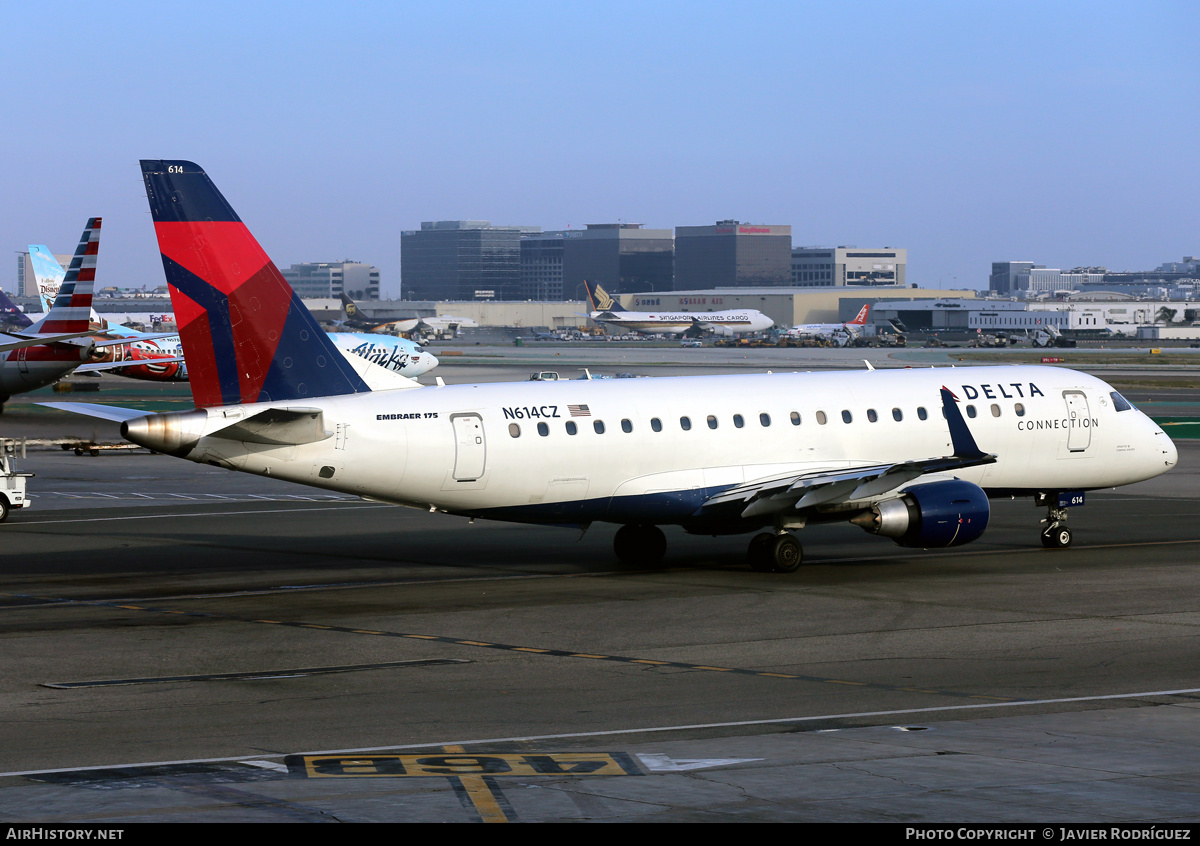 Aircraft Photo of N614CZ | Embraer 175LR (ERJ-170-200LR) | Delta Connection | AirHistory.net #757150