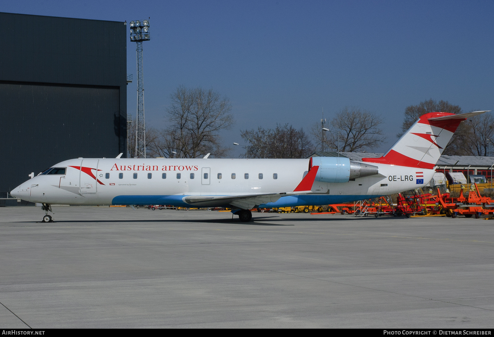 Aircraft Photo of OE-LRG | Canadair CRJ-100LR (CL-600-2B19) | Austrian Arrows | AirHistory.net #757188