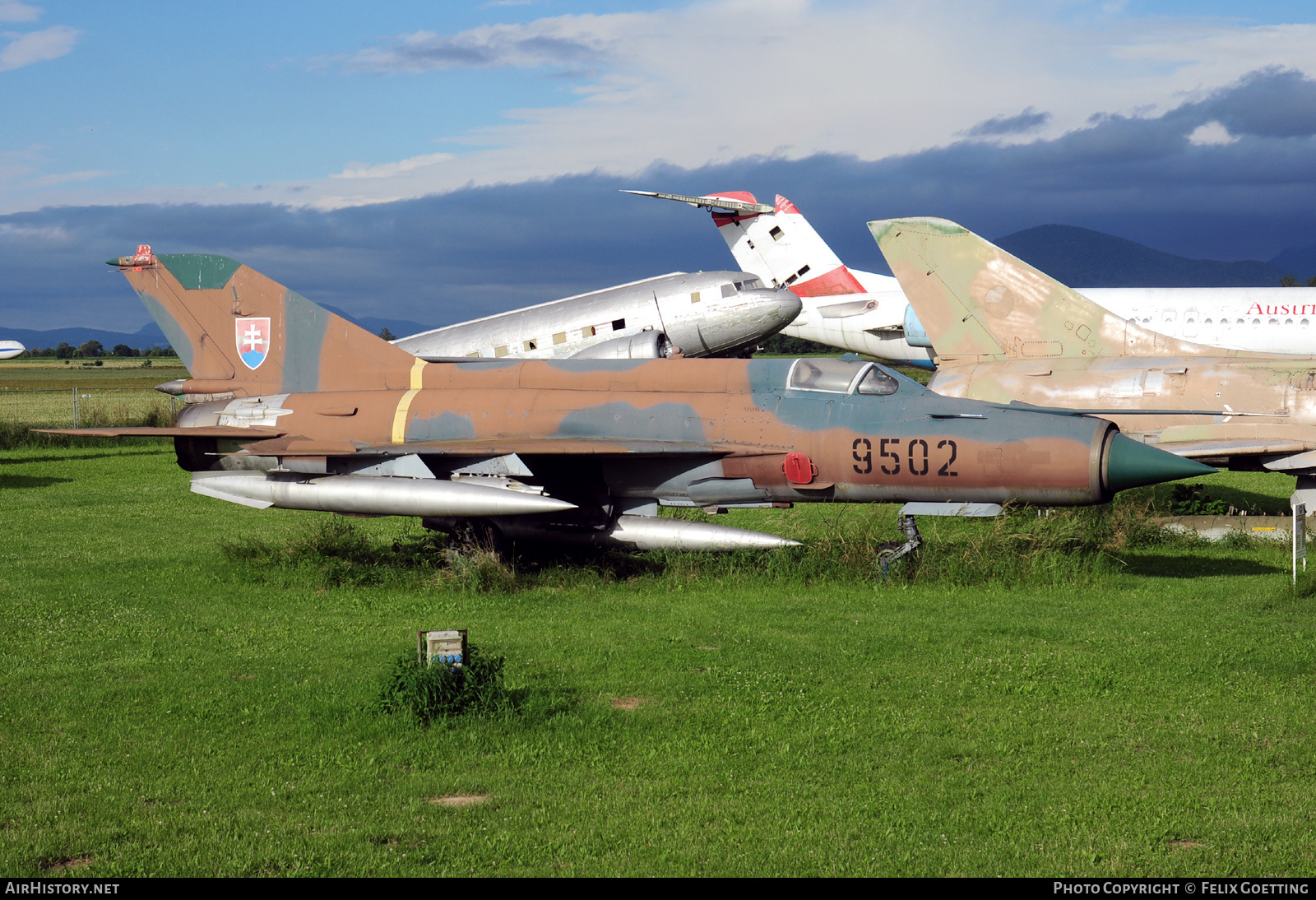 Aircraft Photo of 9502 | Mikoyan-Gurevich MiG-21MF | Slovakia - Air Force | AirHistory.net #757202