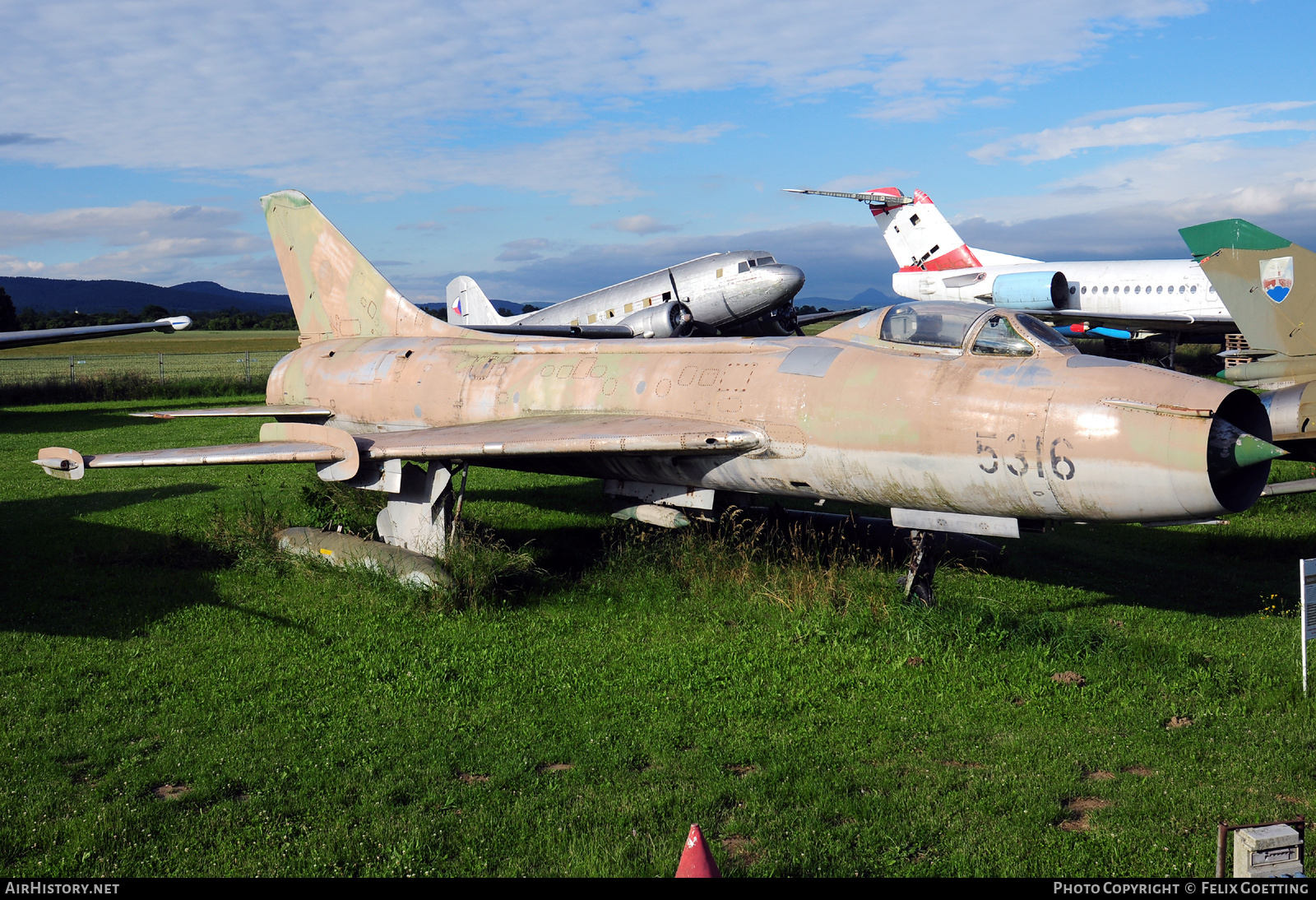 Aircraft Photo of 5316 | Sukhoi Su-7BM | Czechoslovakia - Air Force | AirHistory.net #757207