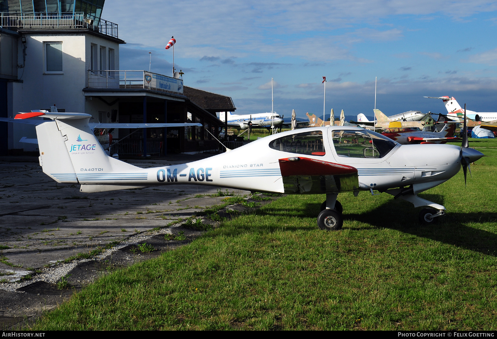 Aircraft Photo of OM-AGE | Diamond DA40D Diamond Star TDI | JetAge | AirHistory.net #757221